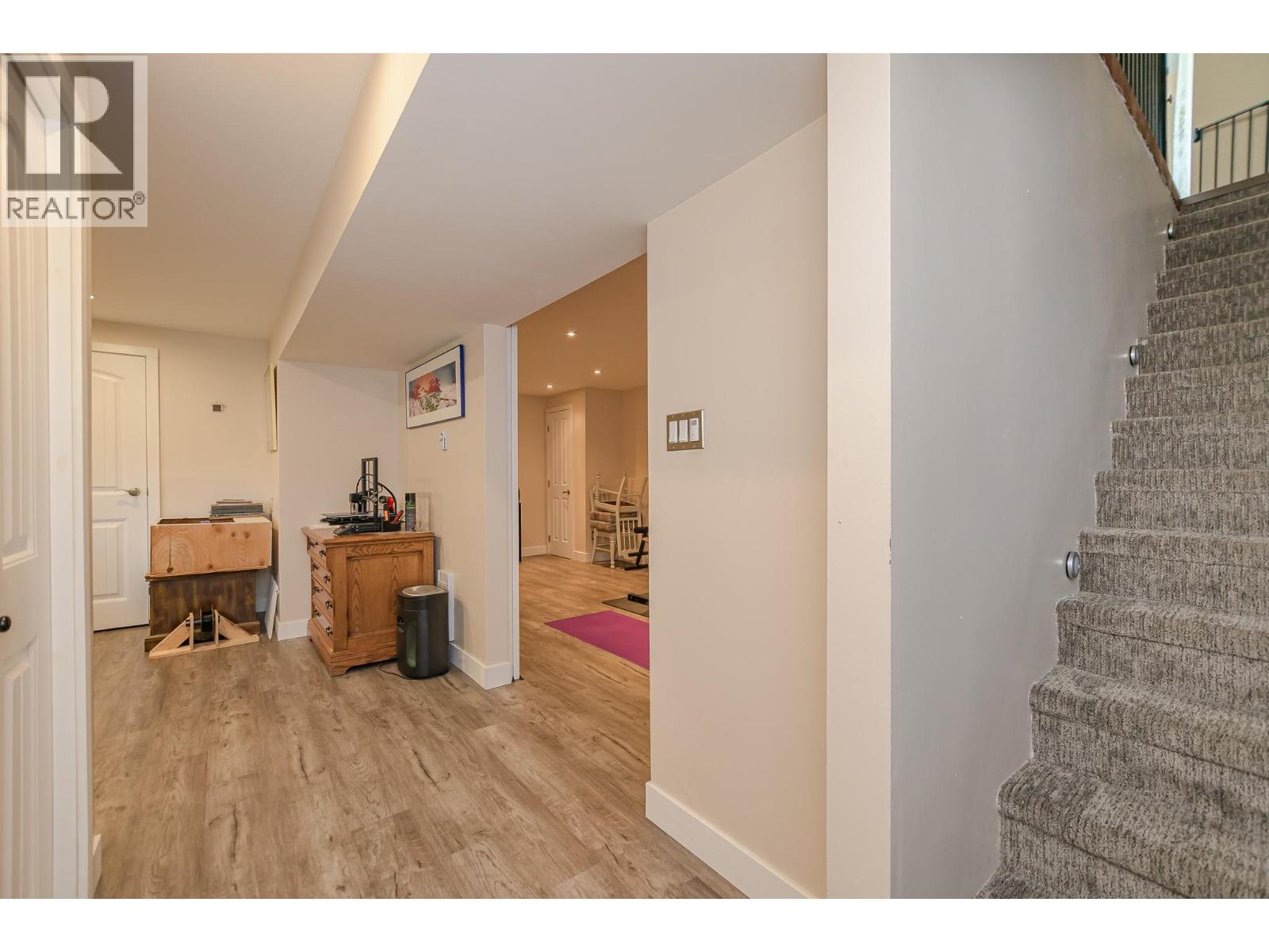 2651 Okanagan Avenue Ne, Salmon Arm, British Columbia  V1E 2T2 - Photo 41 - 10396806
