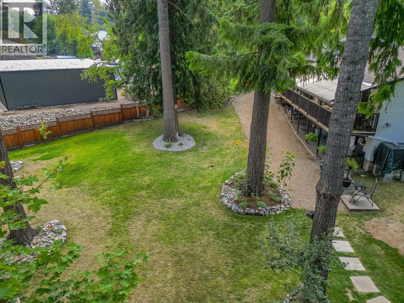 2651 Okanagan Avenue Ne, Salmon Arm, British Columbia  V1E 2T2 - Photo 76 - 10396806