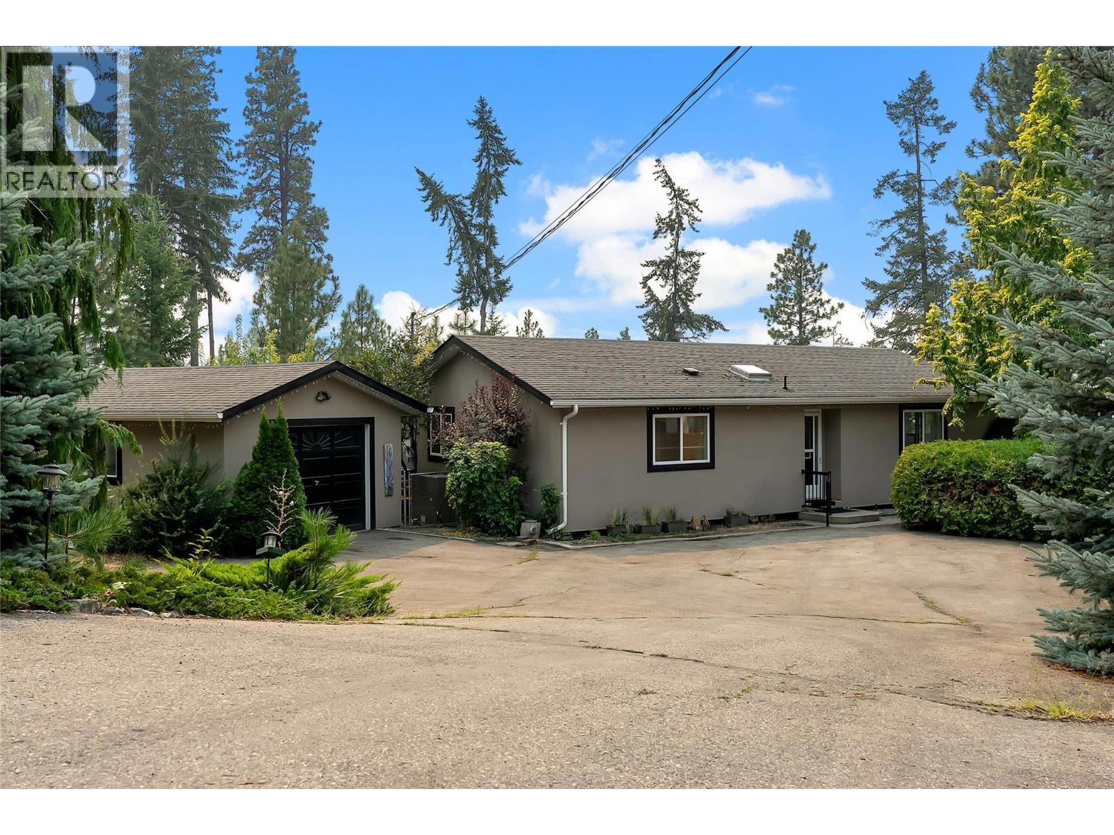 3272 Juniper Drive, Naramata, British Columbia  V0H 1N1 - Photo 1 - 10397598