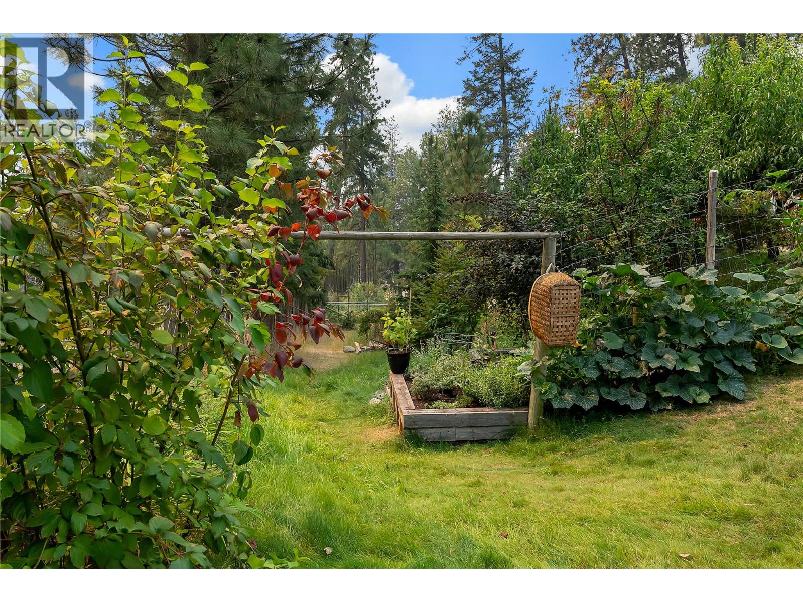 3272 Juniper Drive, Naramata, British Columbia  V0H 1N1 - Photo 17 - 10397598
