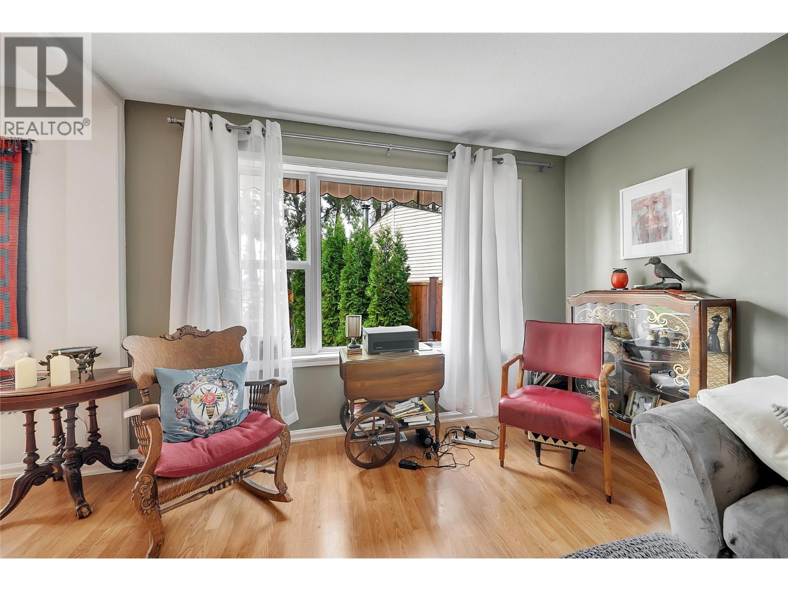 3272 Juniper Drive, Naramata, British Columbia  V0H 1N1 - Photo 5 - 10397598