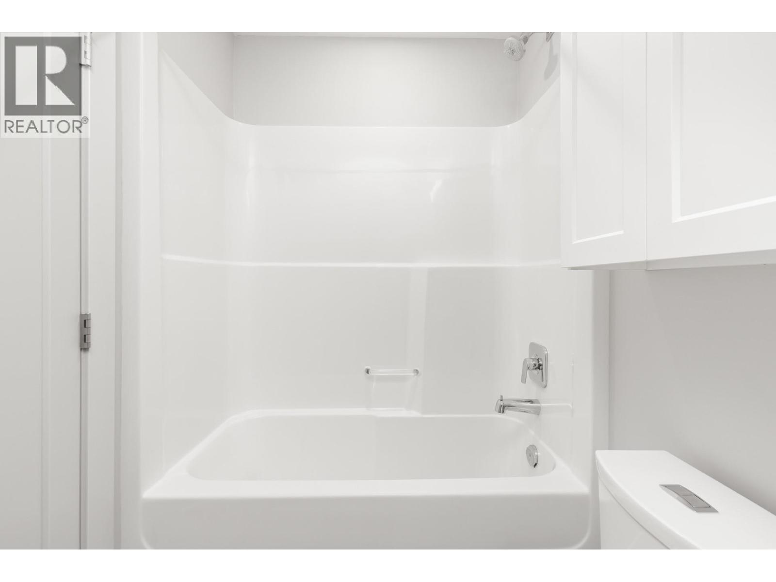 3630 Mission Springs Drive Unit# 201, Kelowna, British Columbia  V1S 0B2 - Photo 16 - 10397972