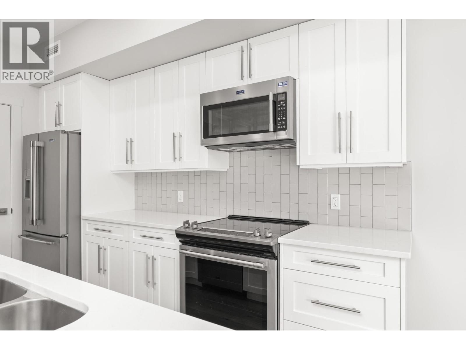 3630 Mission Springs Drive Unit# 201, Kelowna, British Columbia  V1S 0B2 - Photo 6 - 10397972