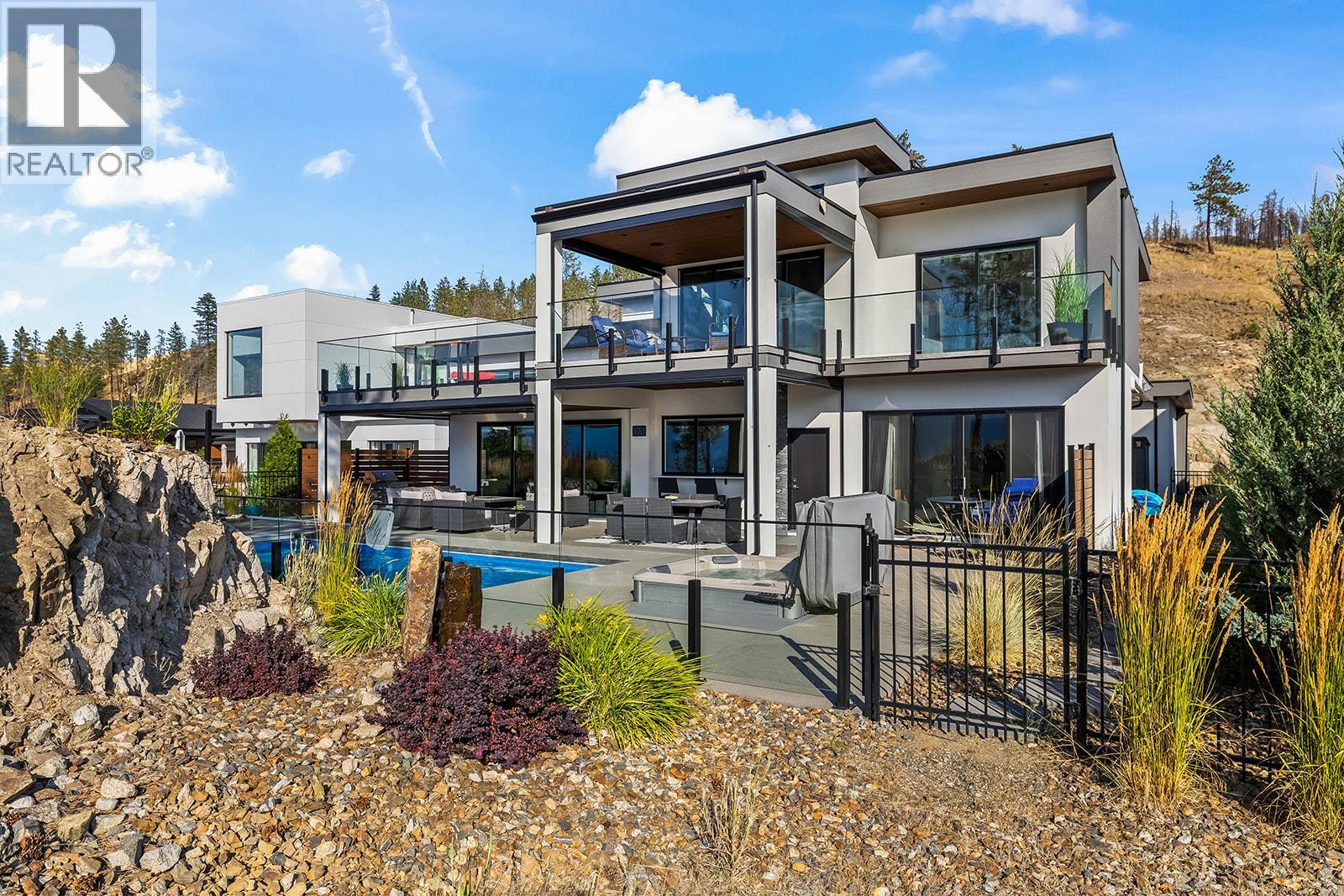 10018 Beacon Hill Drive, Lake Country, British Columbia  V4V 0A9 - Photo 32 - 10397930