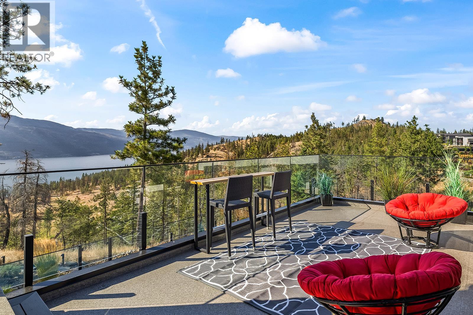10018 Beacon Hill Drive, Lake Country, British Columbia  V4V 0A9 - Photo 60 - 10397930