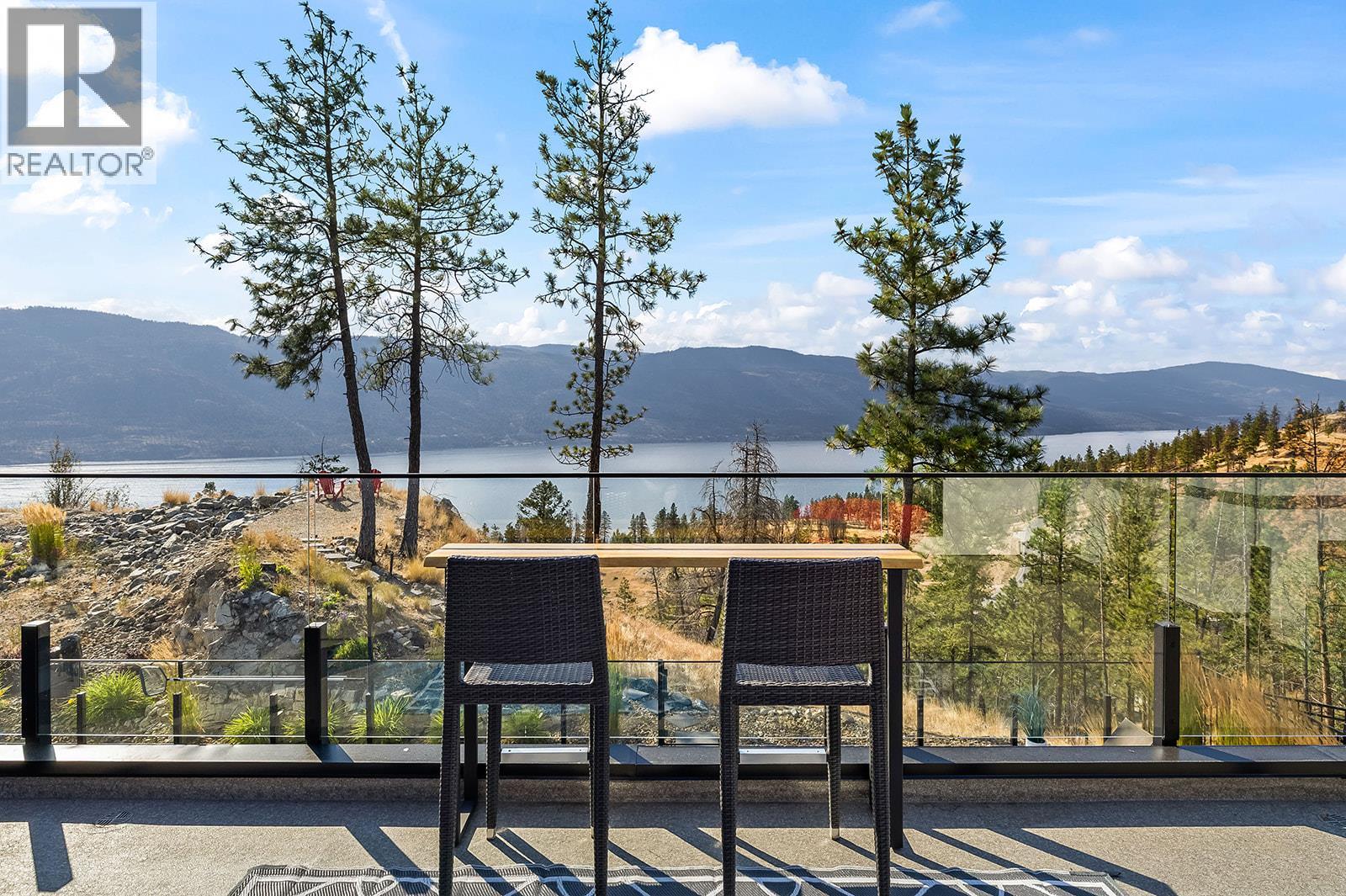 10018 Beacon Hill Drive, Lake Country, British Columbia  V4V 0A9 - Photo 61 - 10397930