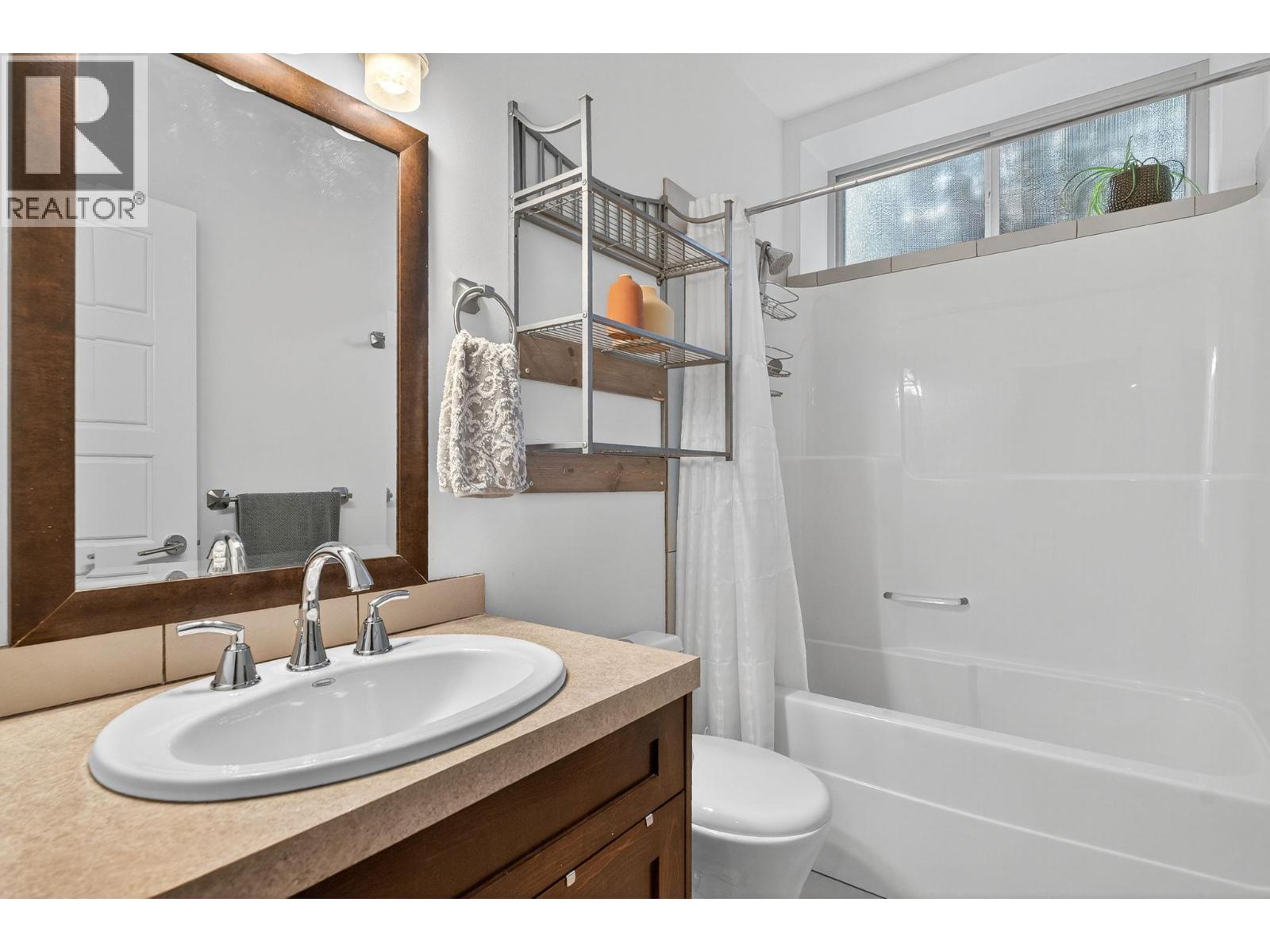 3751 Lornell Court, Peachland, British Columbia  V0H 1X2 - Photo 39 - 10397963