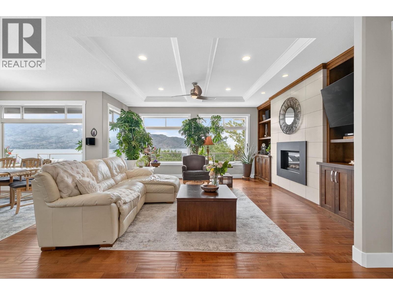 3751 Lornell Court, Peachland, British Columbia  V0H 1X2 - Photo 7 - 10397963