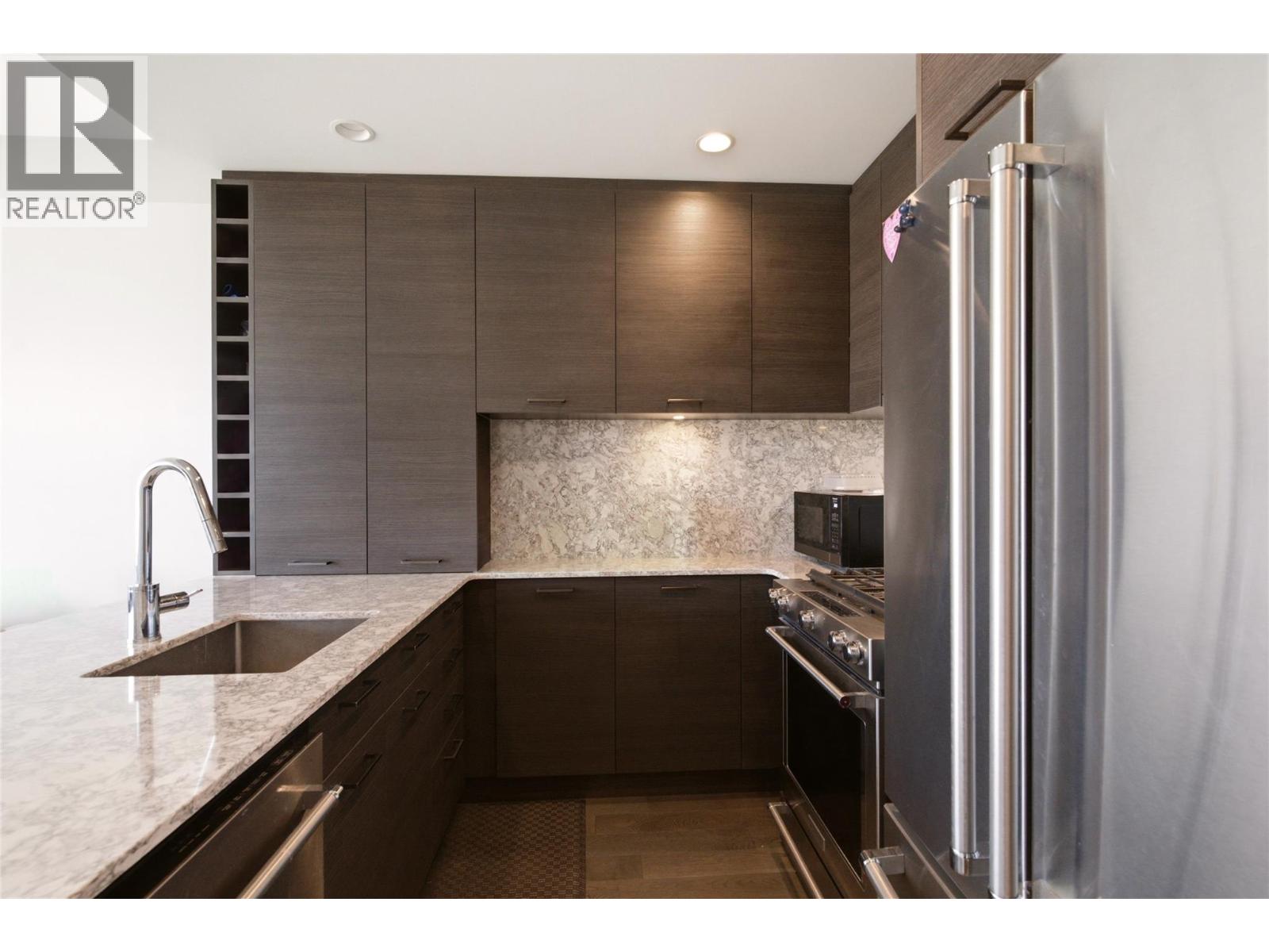1191 Sunset Drive Unit# 2307, Kelowna, British Columbia  V1Y 0J4 - Photo 3 - 10397762