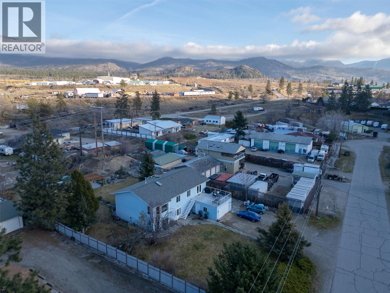 1721 Wallis Road, Okanagan Falls, British Columbia  V0H 1R2 - Photo 4 - 10397938