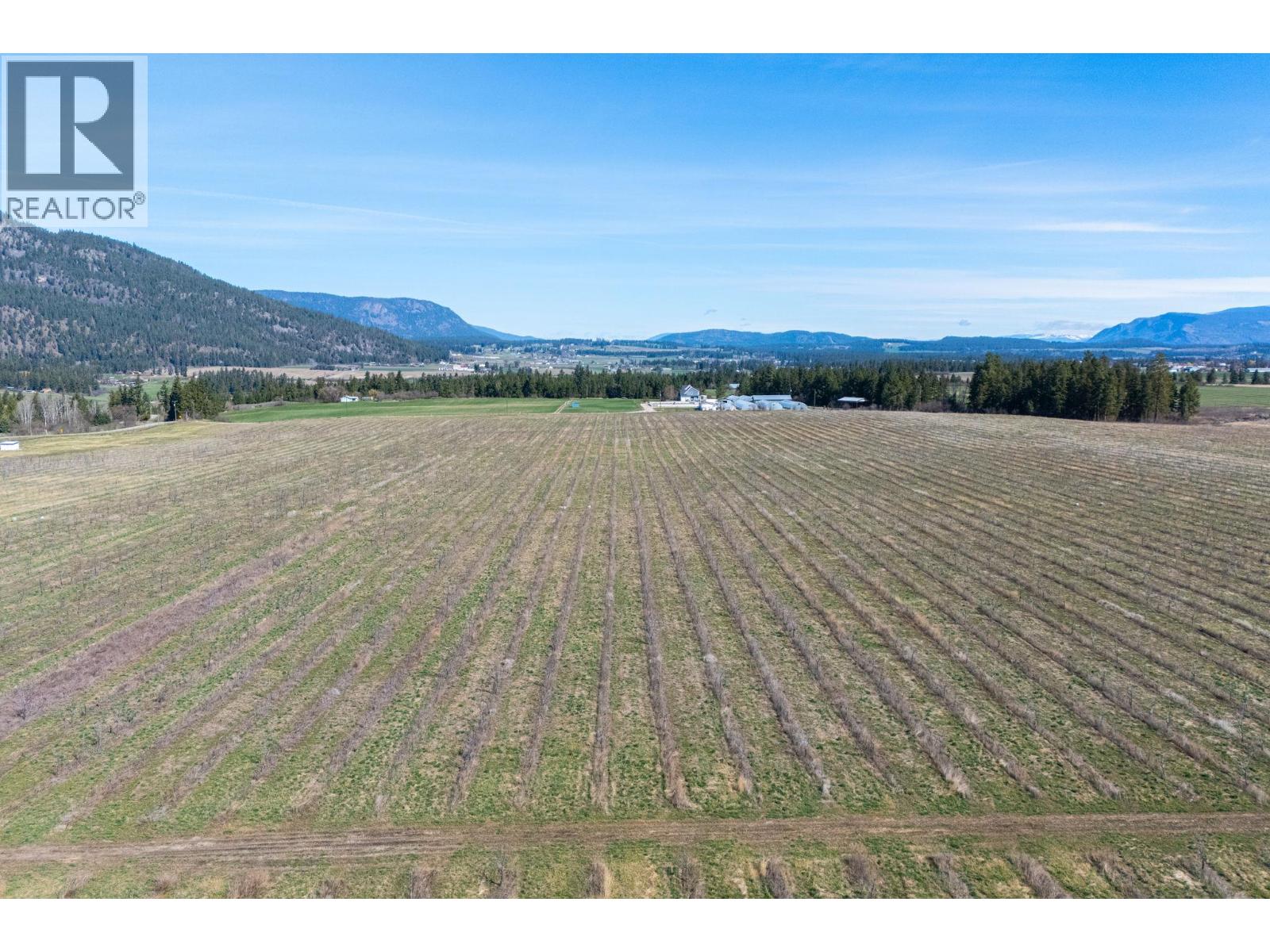 1448 Otter Lake Cross Road, Spallumcheen, British Columbia  V0E 1B5 - Photo 1 - 10397991