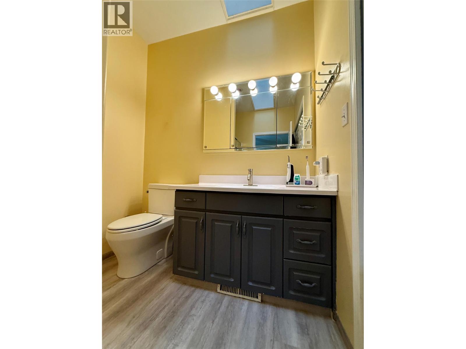 2025 Kokanee Drive Unit# 46, Cranbrook, British Columbia  V1C 6J2 - Photo 20 - 10397649