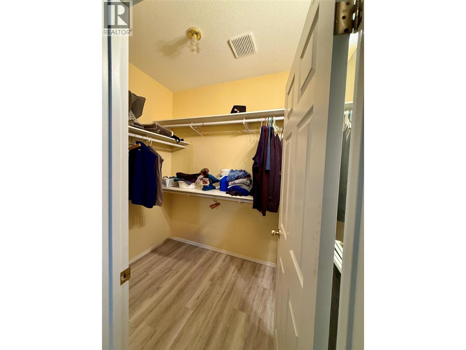 2025 Kokanee Drive Unit# 46, Cranbrook, British Columbia  V1C 6J2 - Photo 21 - 10397649