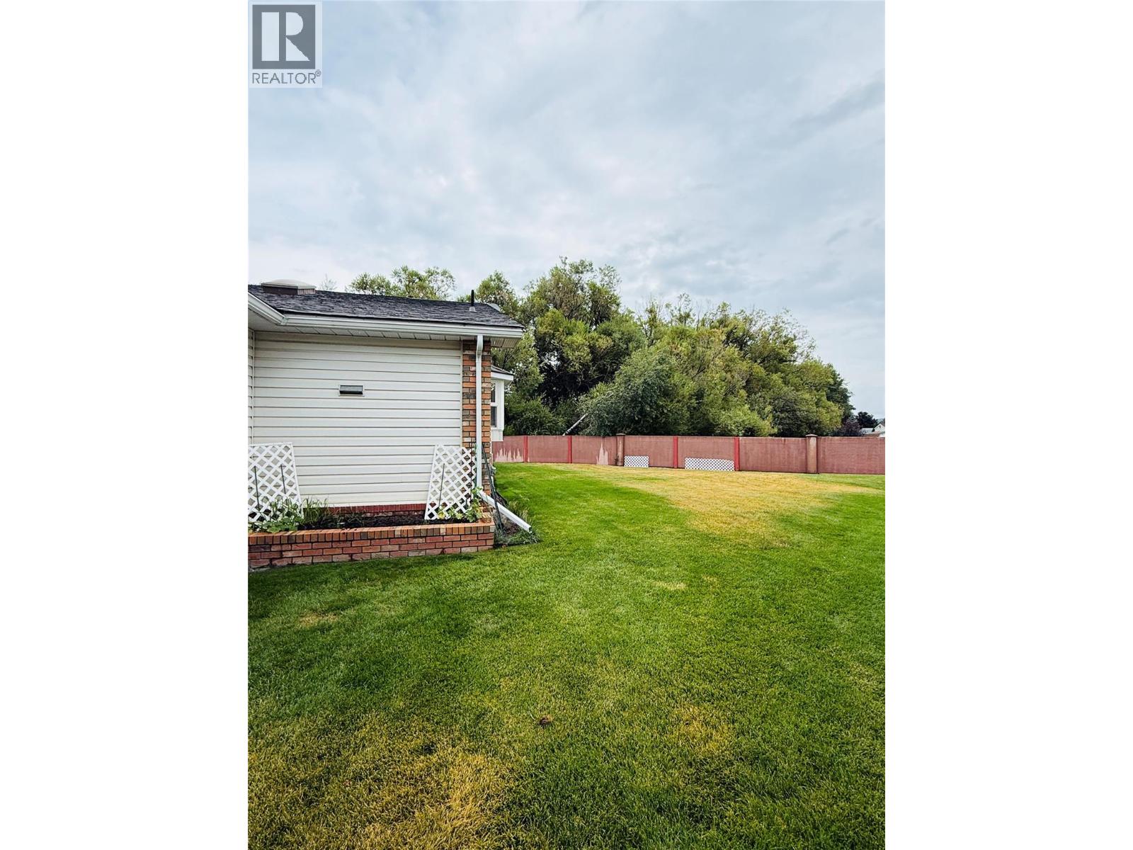2025 Kokanee Drive Unit# 46, Cranbrook, British Columbia  V1C 6J2 - Photo 34 - 10397649