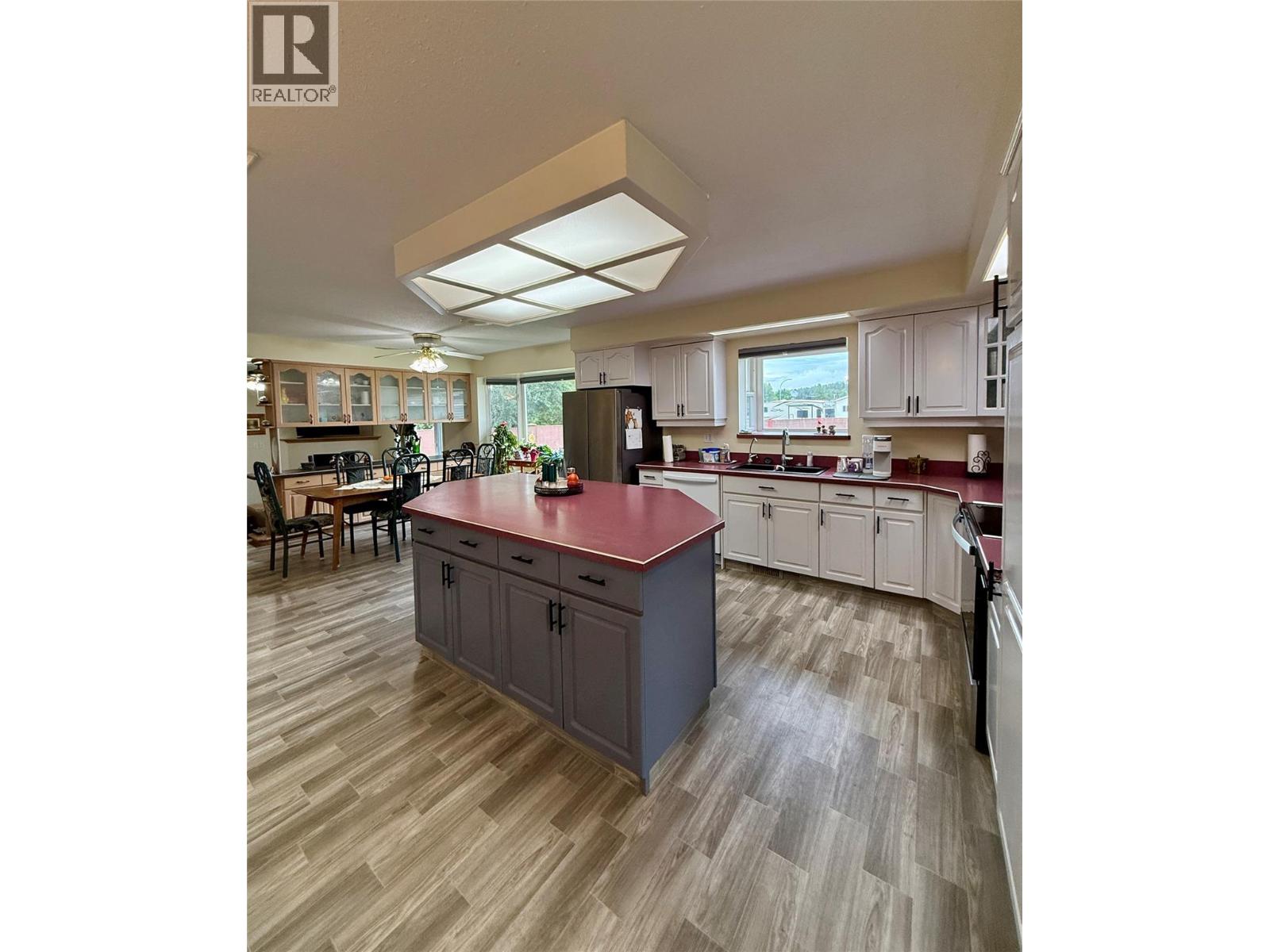 2025 Kokanee Drive Unit# 46, Cranbrook, British Columbia  V1C 6J2 - Photo 5 - 10397649