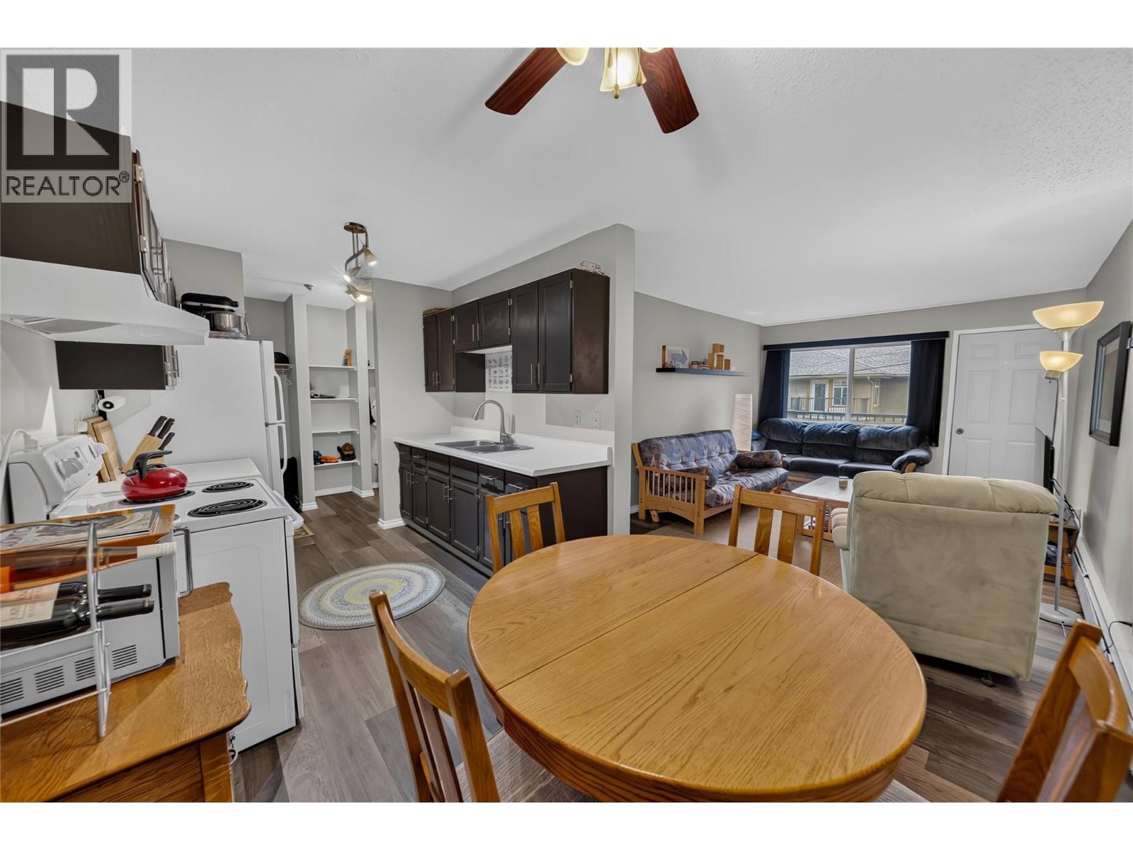 65 Cokato Road Unit# 301, Fernie, British Columbia  V0B 1M4 - Photo 9 - 10397538