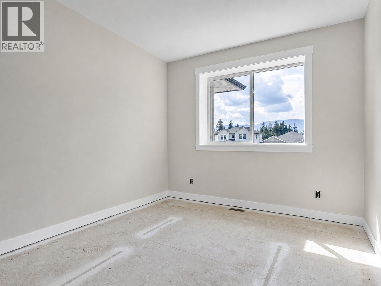 1450 21 Street Ne, Salmon Arm, British Columbia  V1E 0G8 - Photo 14 - 10397862