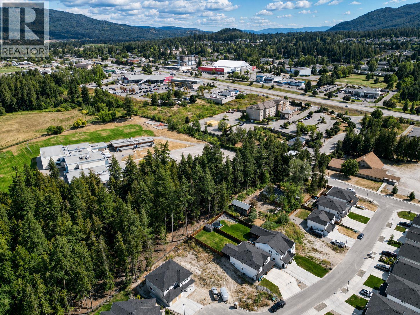 1450 21 Street Ne, Salmon Arm, British Columbia  V1E 0G8 - Photo 28 - 10397862