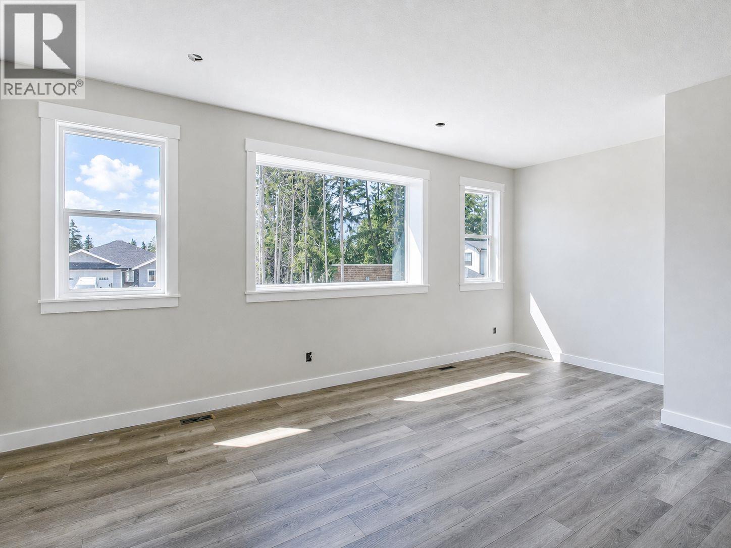 1450 21 Street Ne, Salmon Arm, British Columbia  V1E 0G8 - Photo 5 - 10397862