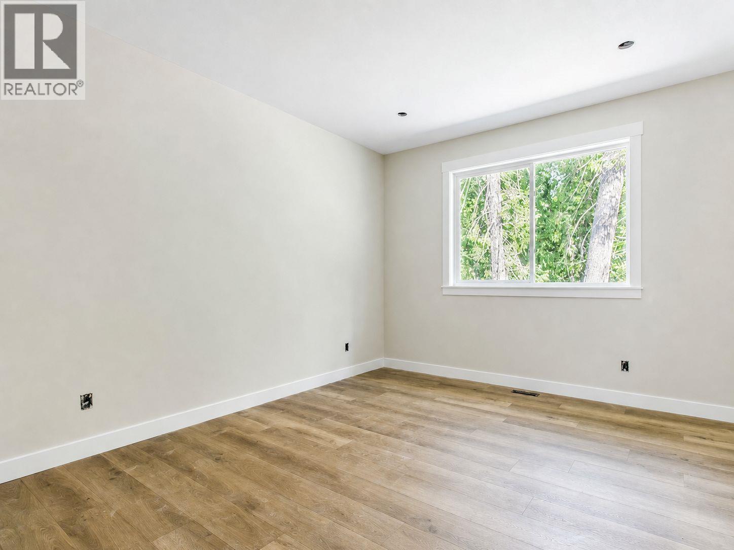 1450 21 Street Ne, Salmon Arm, British Columbia  V1E 0G8 - Photo 9 - 10397862