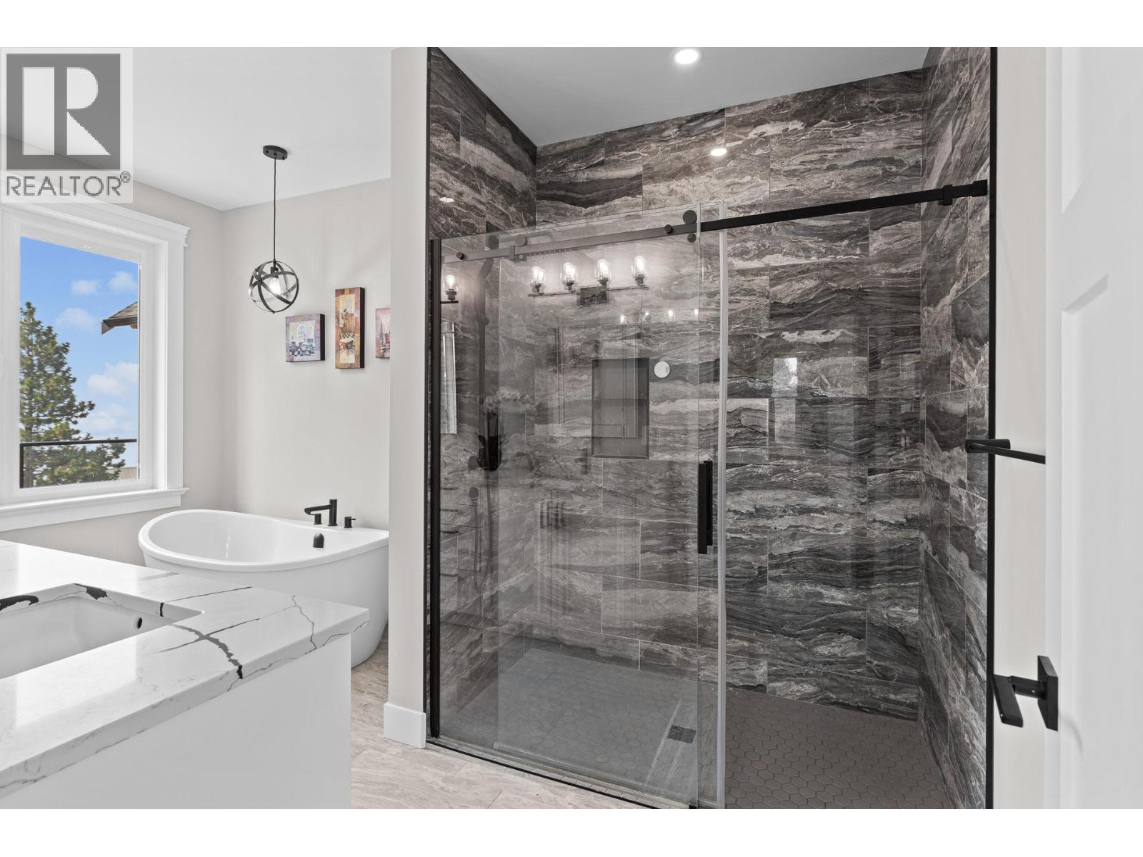 125 Falcon Place, Osoyoos, British Columbia  V0H 1V6 - Photo 27 - 10398017
