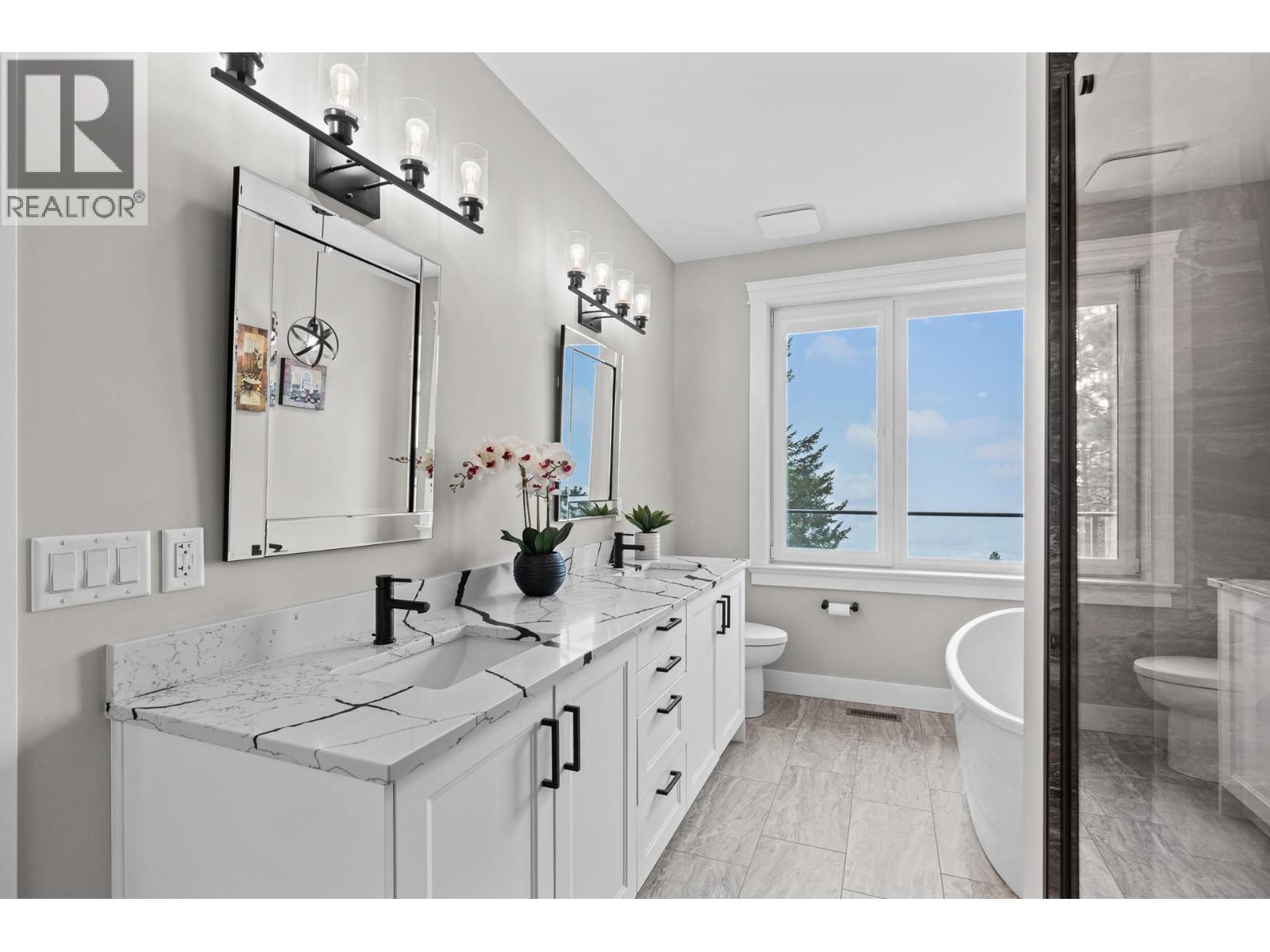 125 Falcon Place, Osoyoos, British Columbia  V0H 1V6 - Photo 28 - 10398017