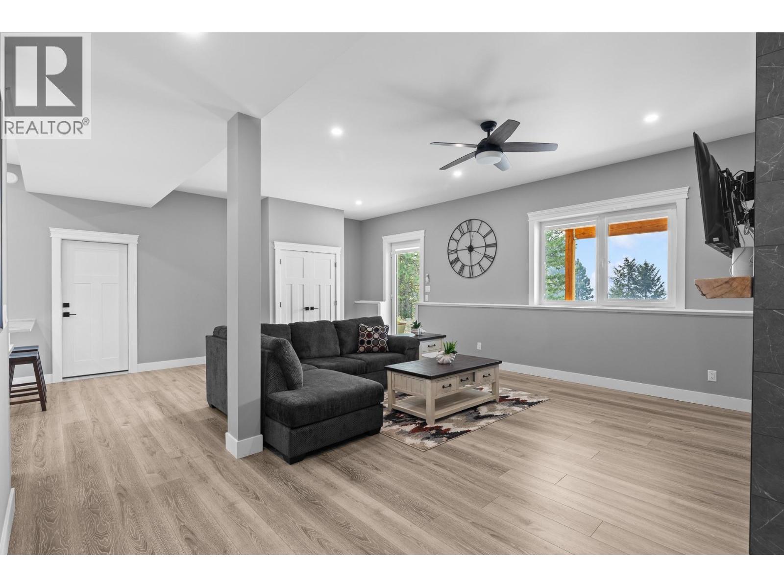 125 Falcon Place, Osoyoos, British Columbia  V0H 1V6 - Photo 47 - 10398017