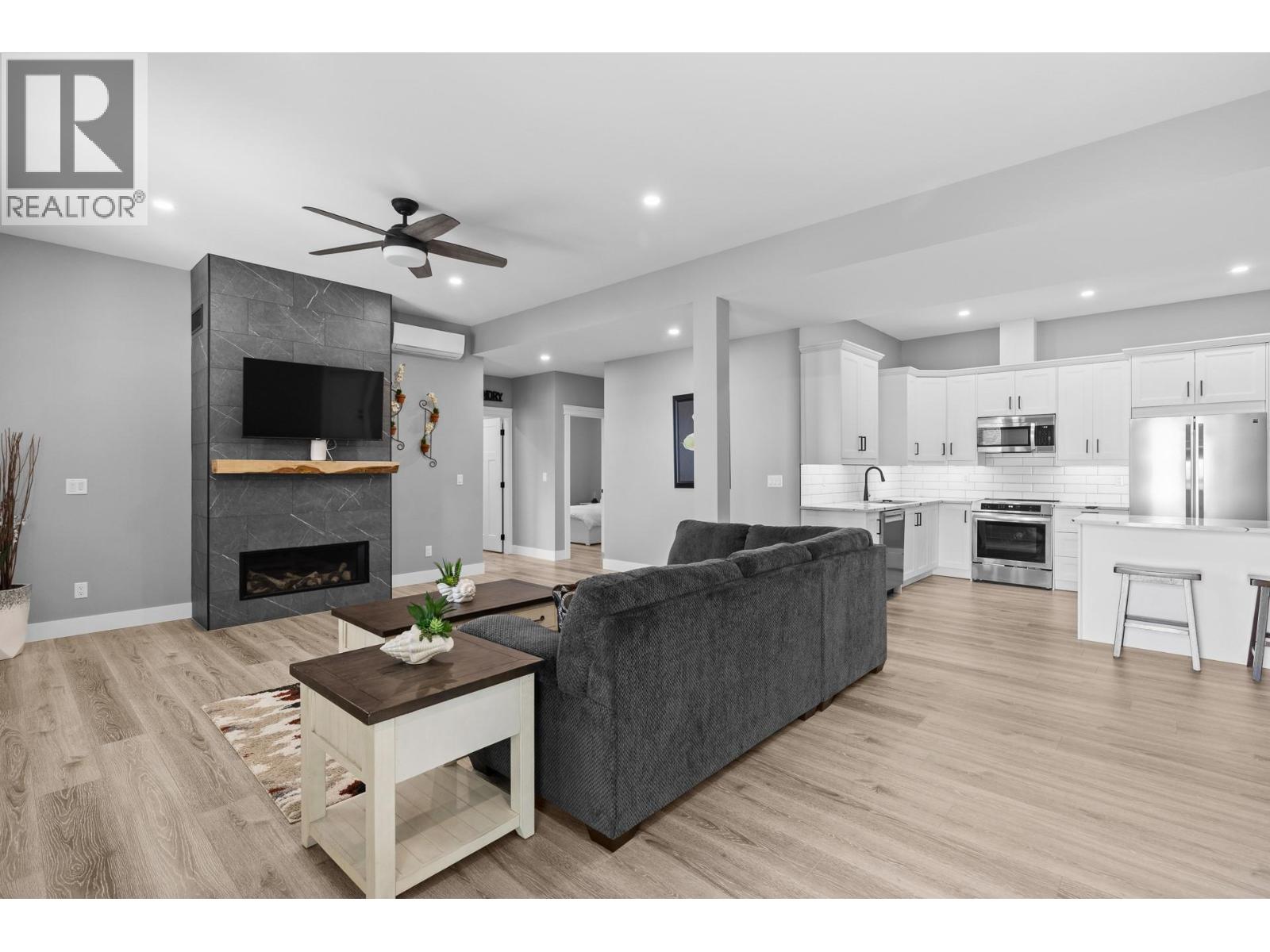 125 Falcon Place, Osoyoos, British Columbia  V0H 1V6 - Photo 53 - 10398017