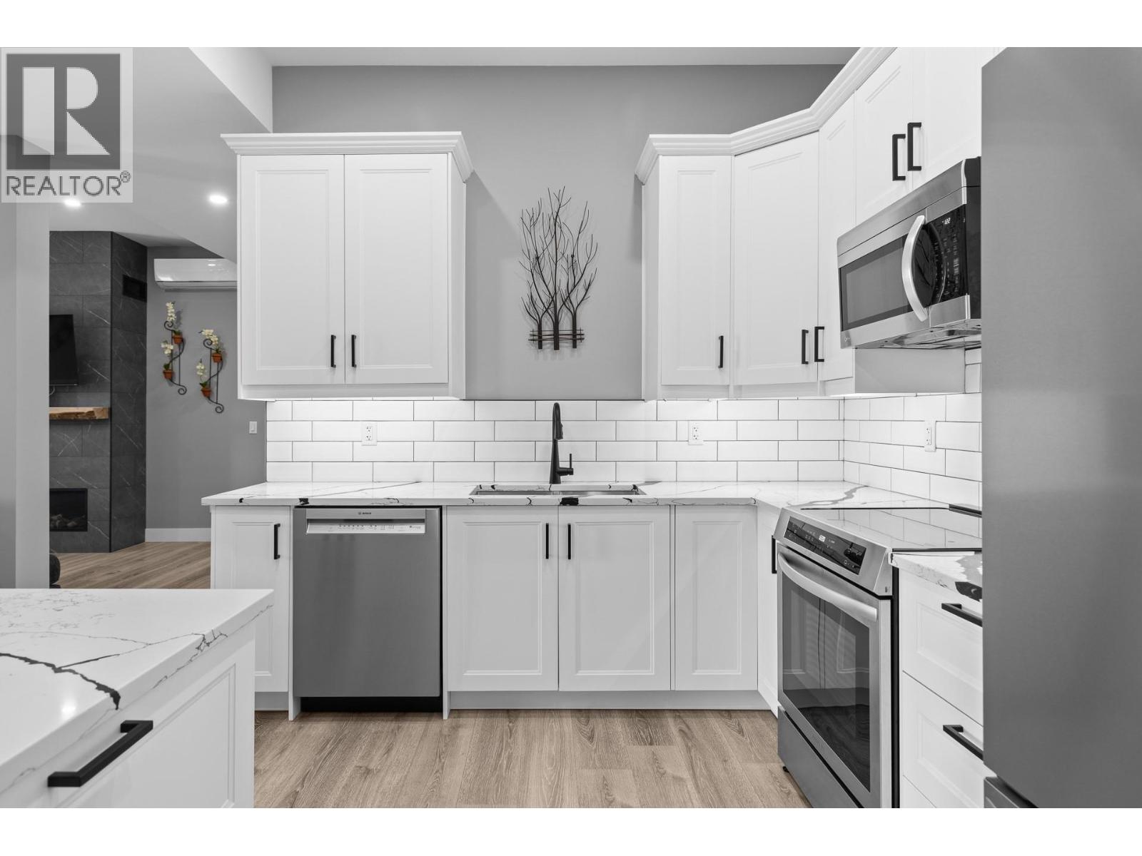 125 Falcon Place, Osoyoos, British Columbia  V0H 1V6 - Photo 56 - 10398017