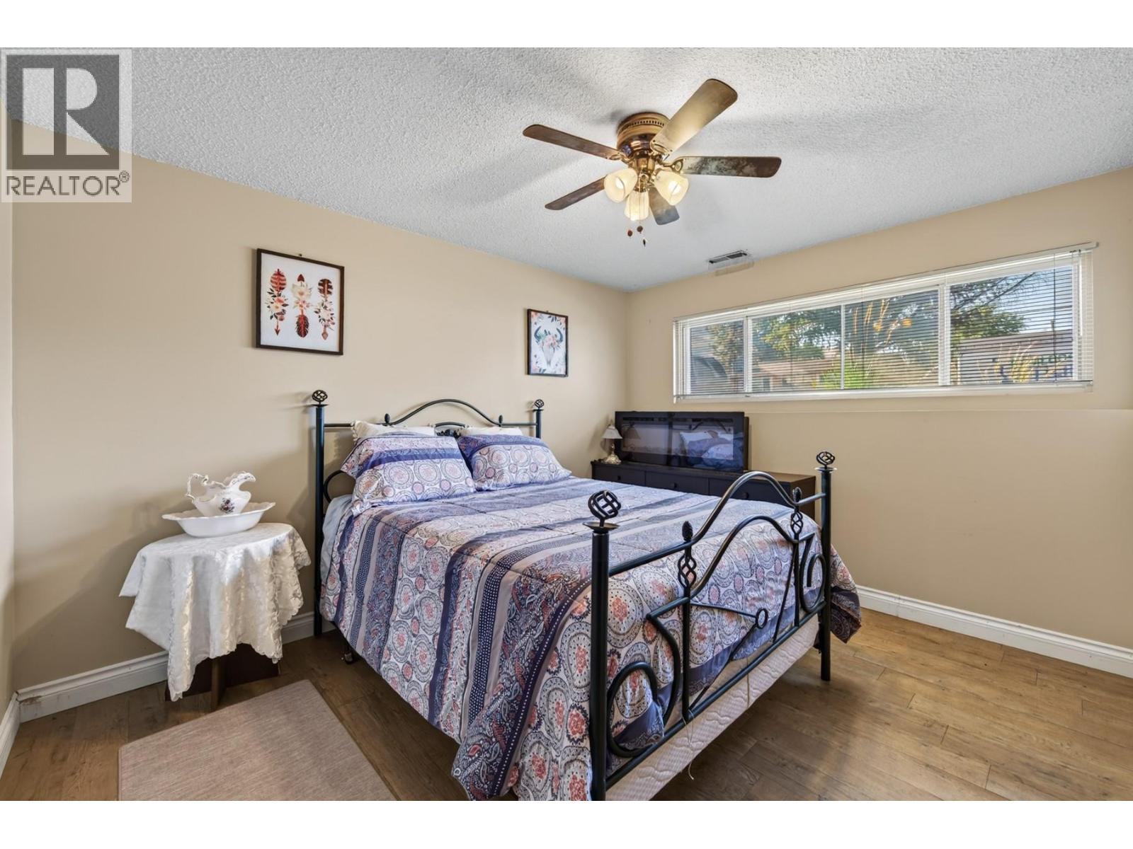 686 Sicamore Drive, Kamloops, British Columbia  V2B 6R5 - Photo 21 - 10398002