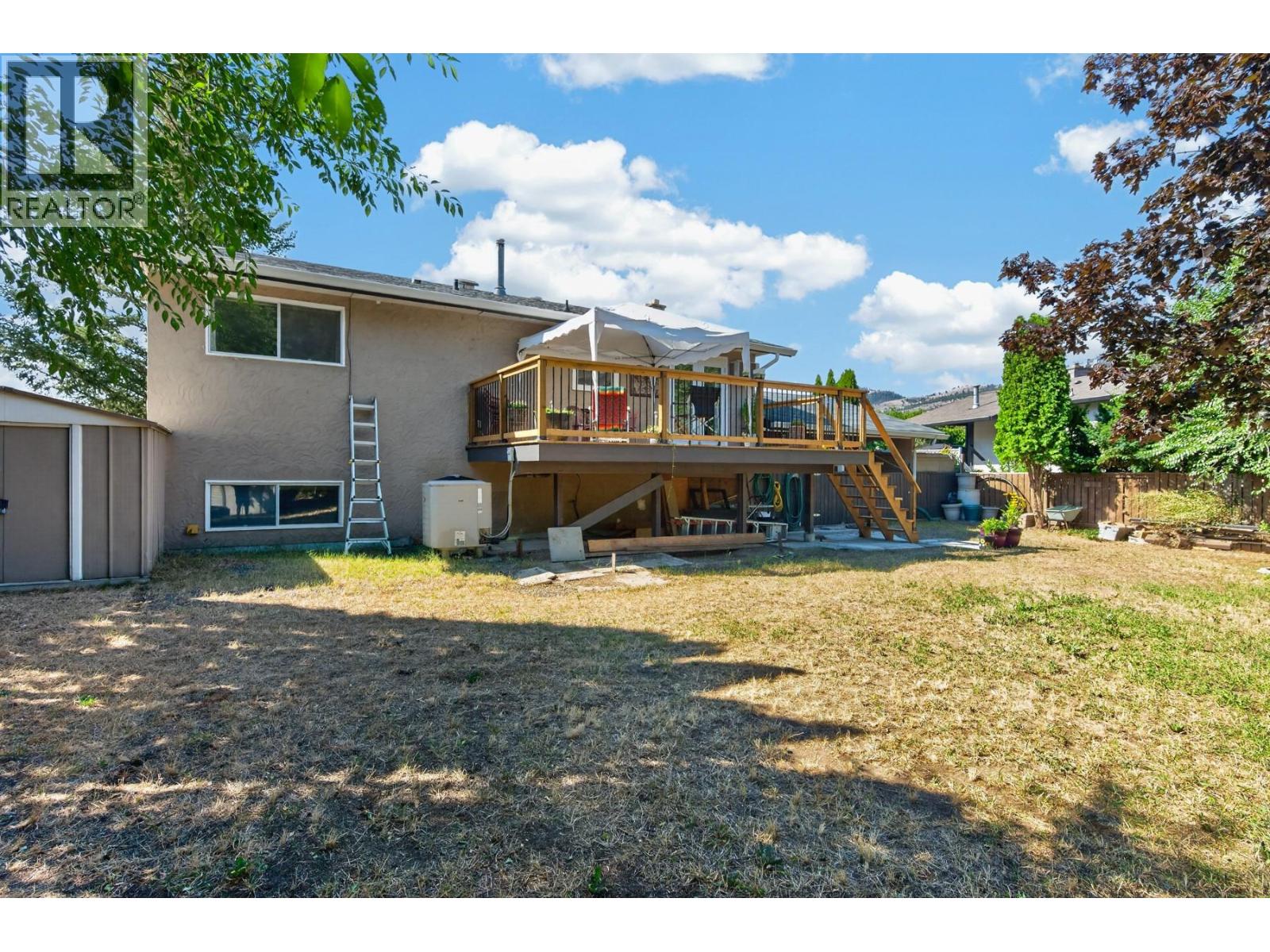 686 Sicamore Drive, Kamloops, British Columbia  V2B 6R5 - Photo 31 - 10398002