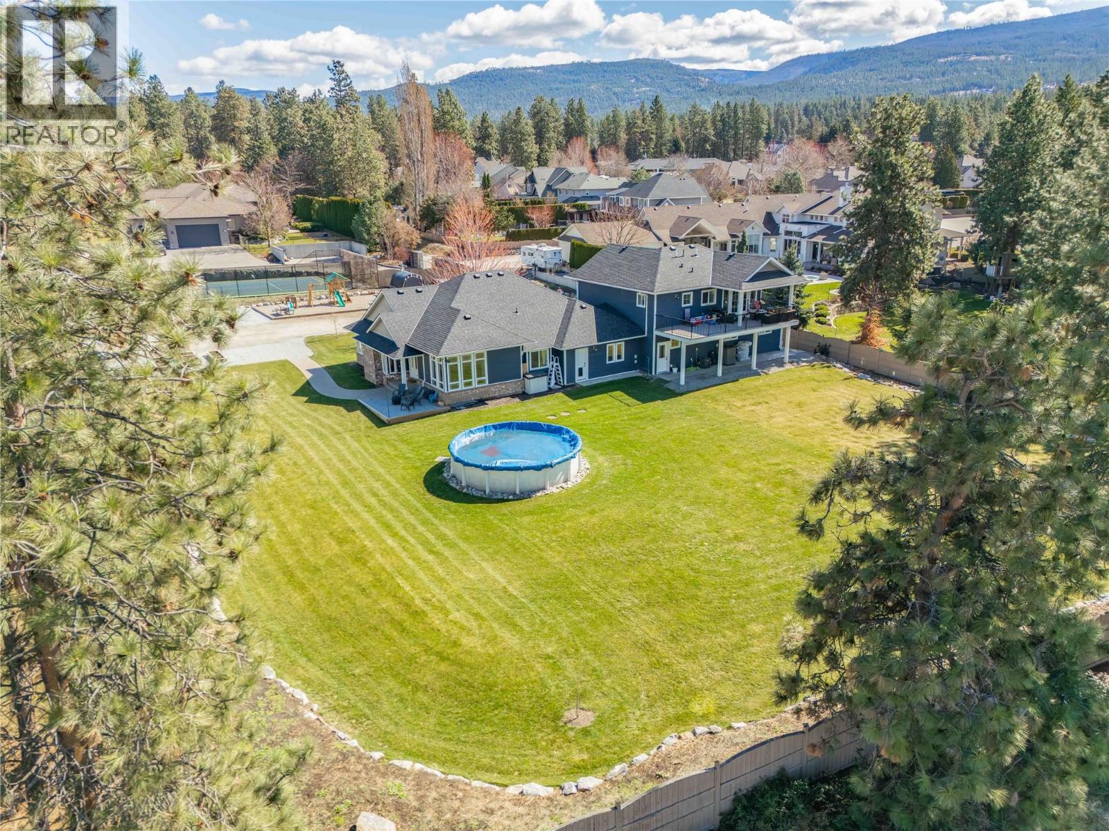 3350 Larkspur Court, Kelowna, British Columbia  V1W 4E4 - Photo 1 - 10397868