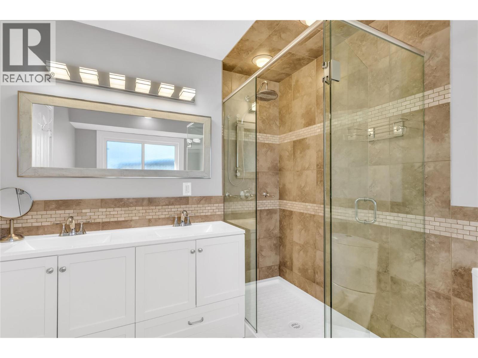 3350 Larkspur Court, Kelowna, British Columbia  V1W 4E4 - Photo 33 - 10397868