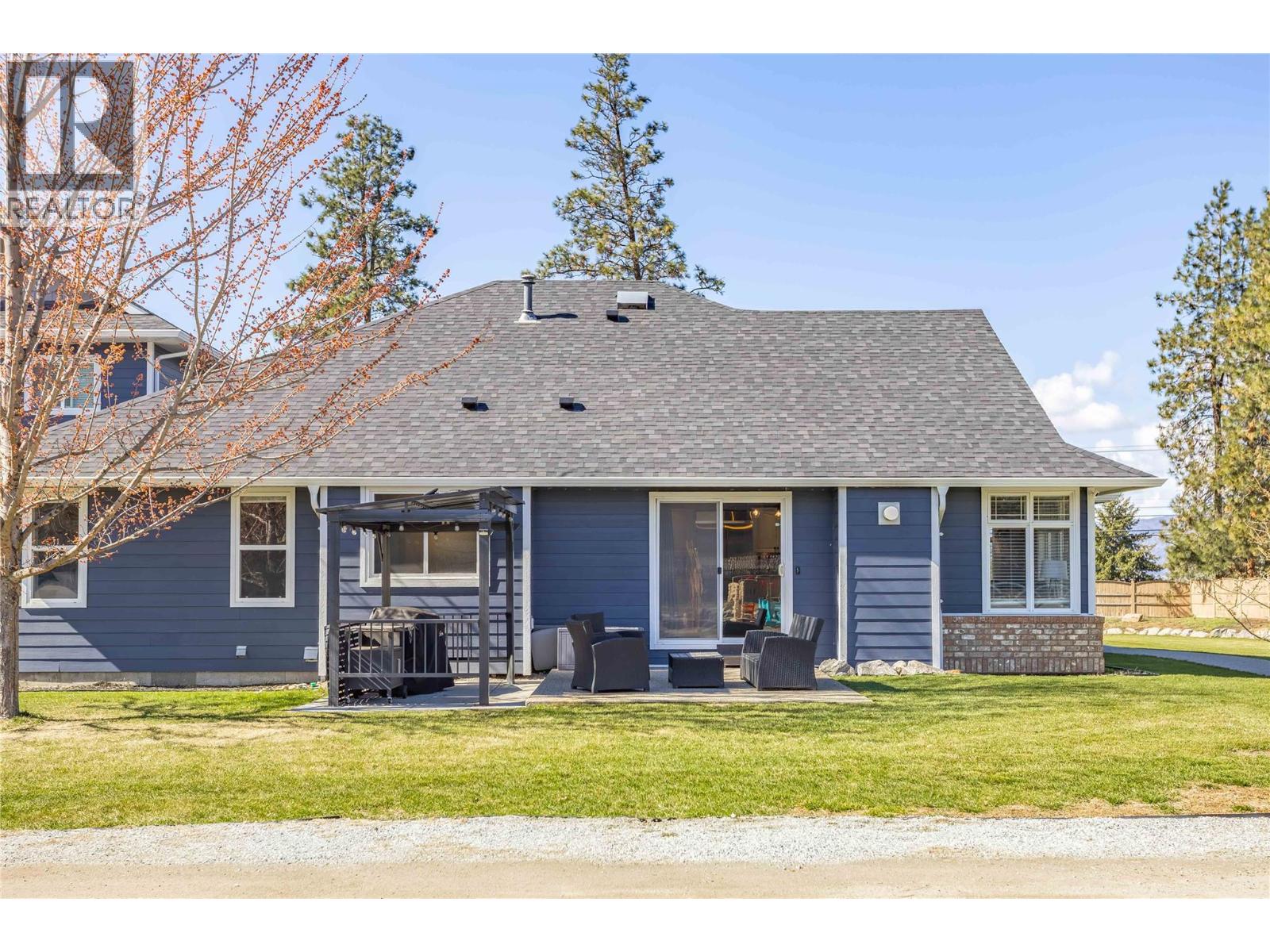 3350 Larkspur Court, Kelowna, British Columbia  V1W 4E4 - Photo 7 - 10397868