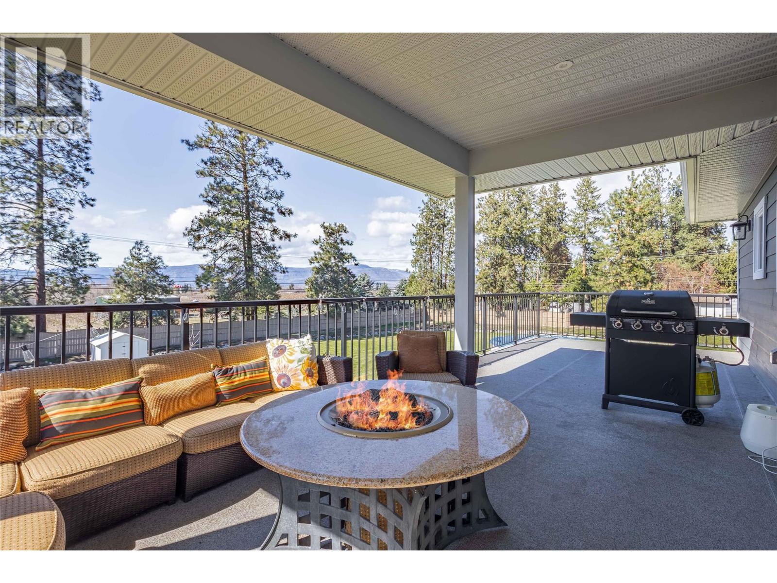 3350 Larkspur Court, Kelowna, British Columbia  V1W 4E4 - Photo 79 - 10397868
