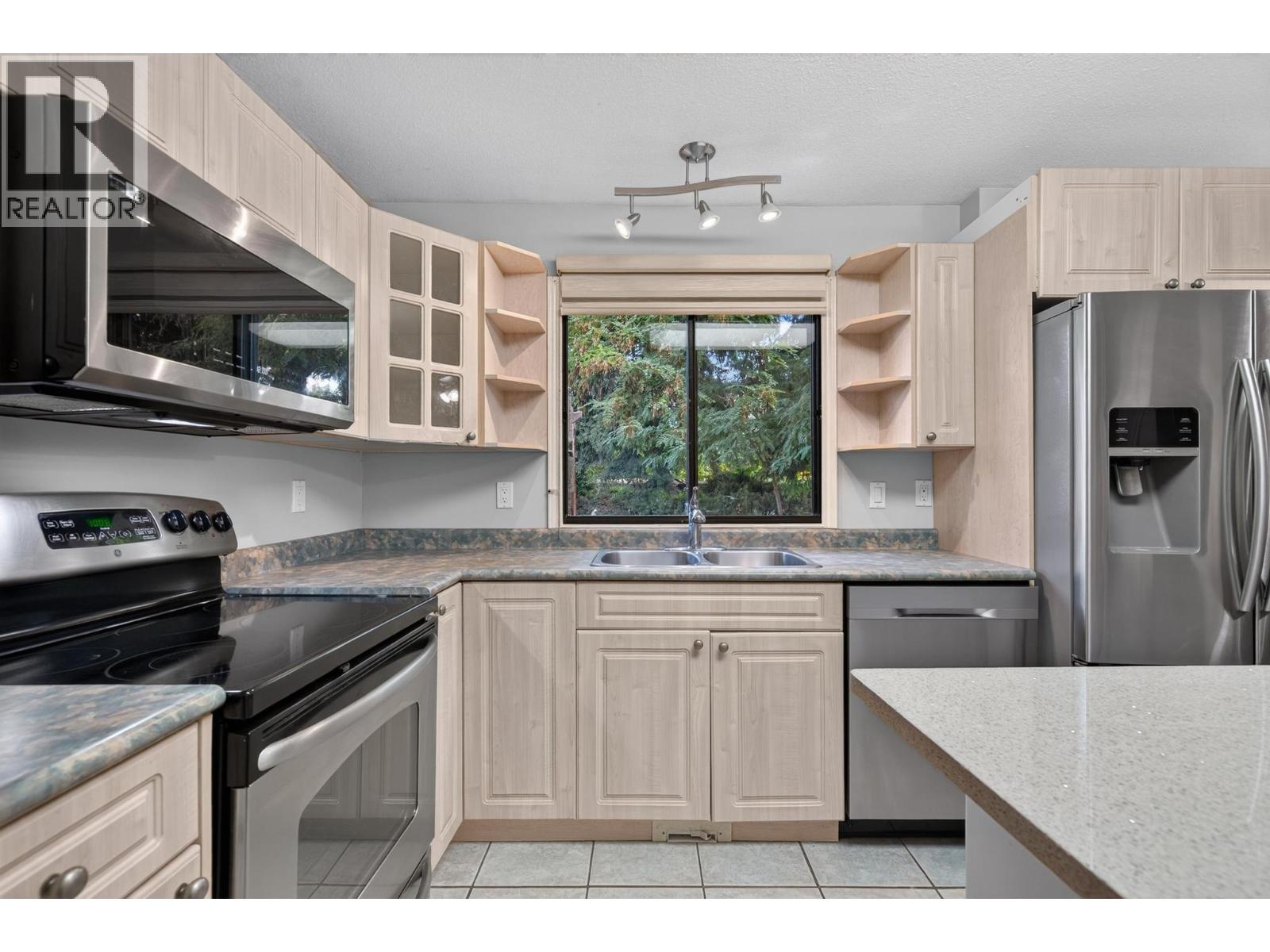 795 Mitchell Road, Kelowna, British Columbia  V1X 3W4 - Photo 8 - 10397553