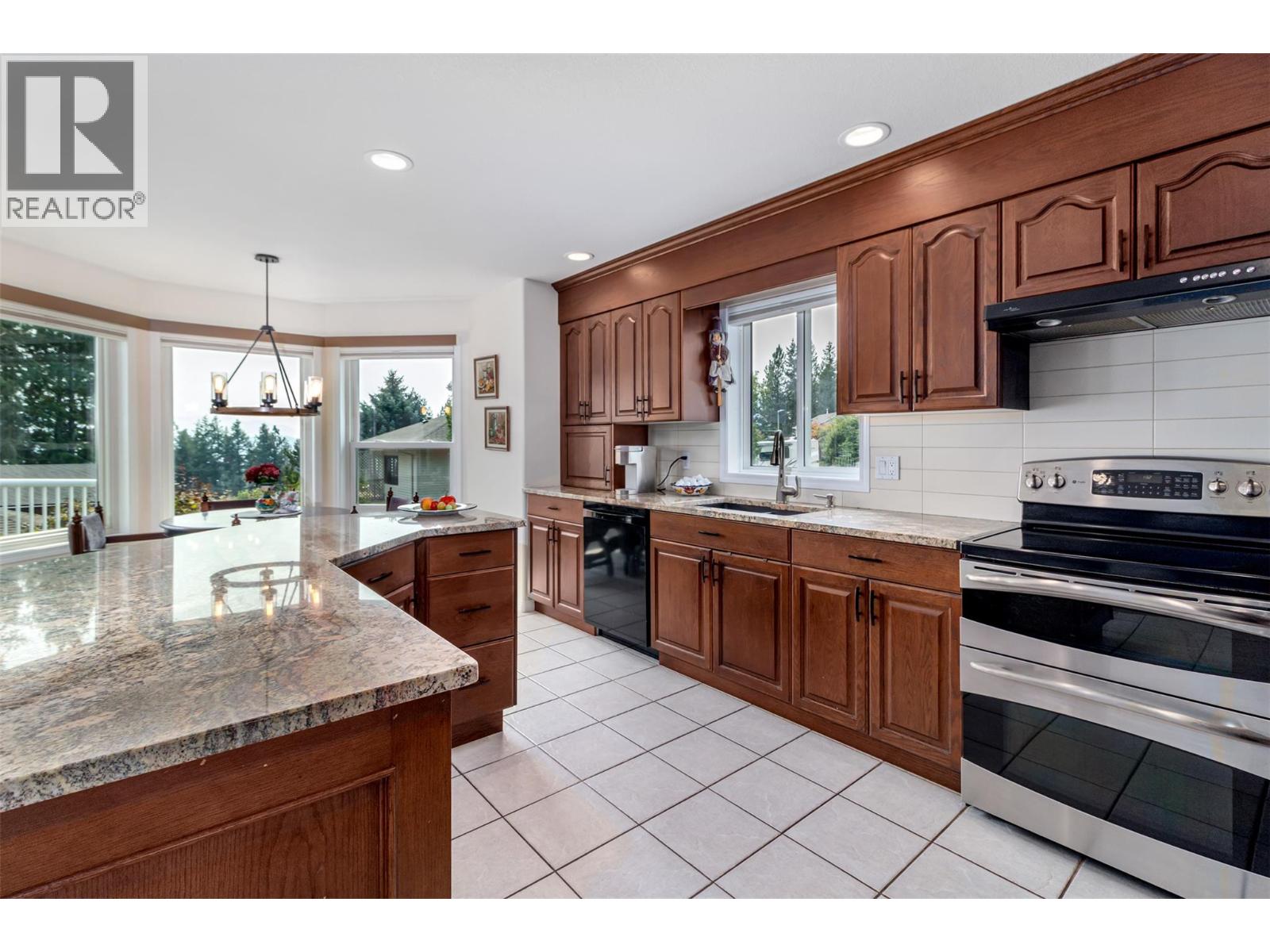 2669 Copper Ridge Drive, Westbank, British Columbia  V4T 2M7 - Photo 11 - 10397990