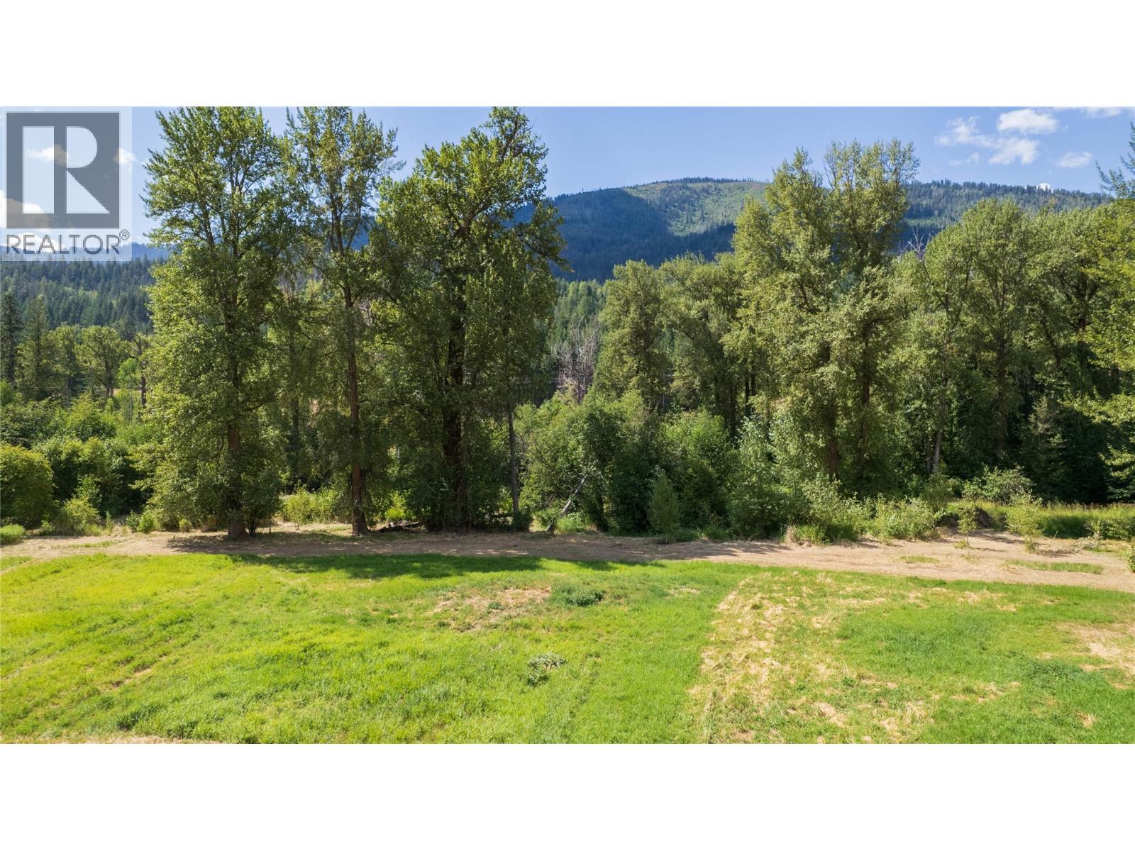 3545 Shaw Road, Falkland, British Columbia  V0E 1W1 - Photo 10 - 10397881