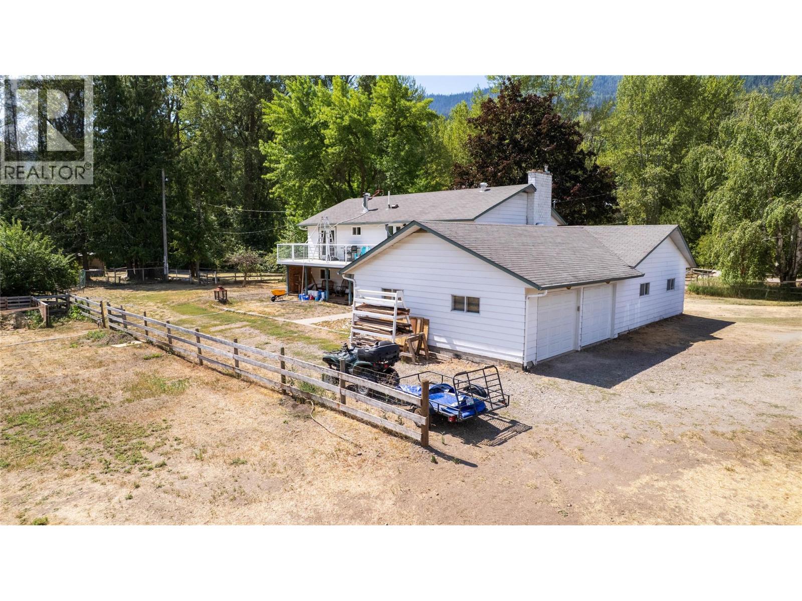 3545 Shaw Road, Falkland, British Columbia  V0E 1W1 - Photo 13 - 10397881