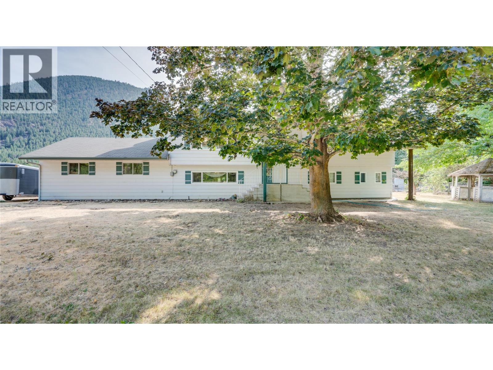 3545 Shaw Road, Falkland, British Columbia  V0E 1W1 - Photo 14 - 10397881