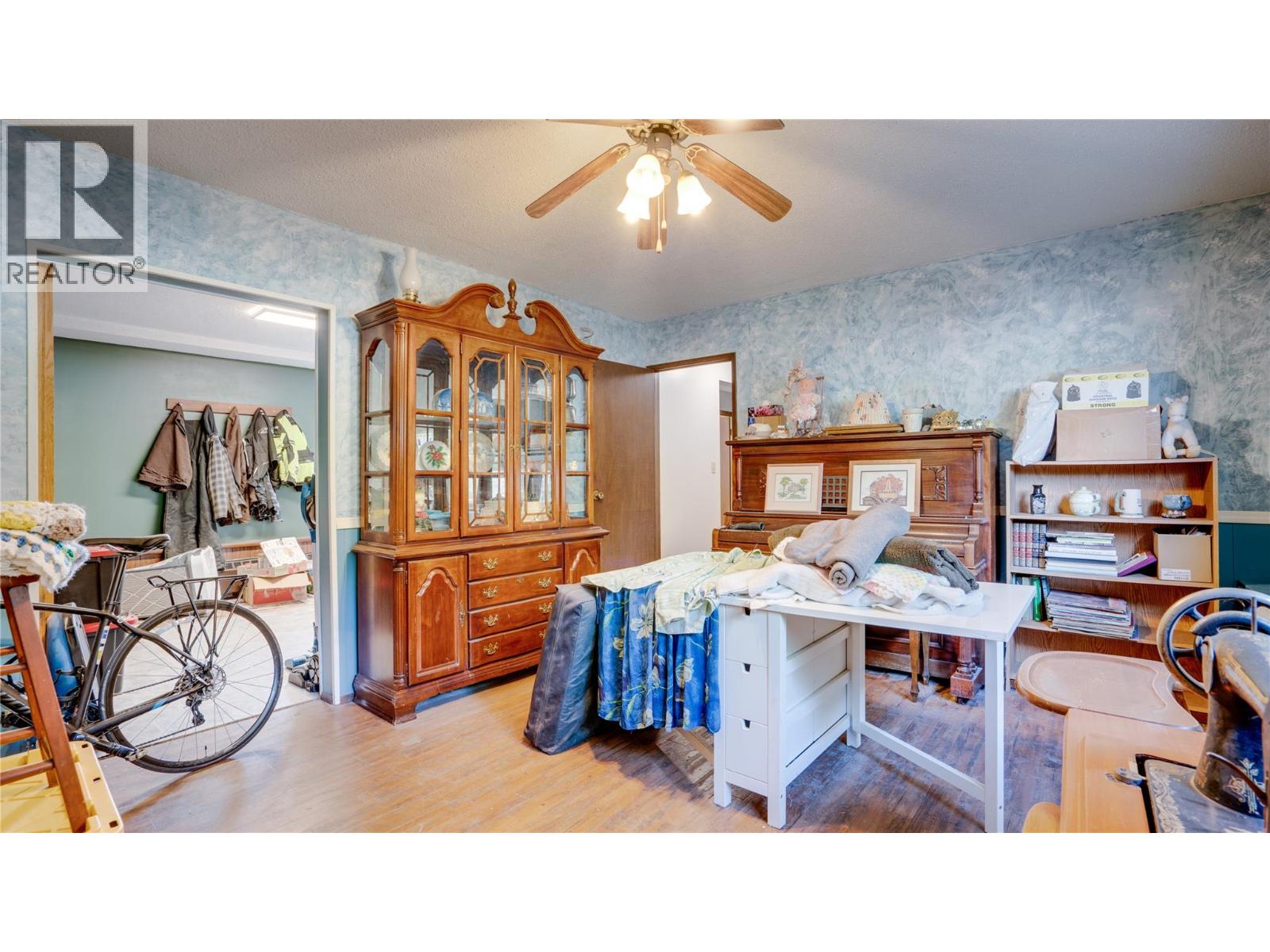 3545 Shaw Road, Falkland, British Columbia  V0E 1W1 - Photo 34 - 10397881