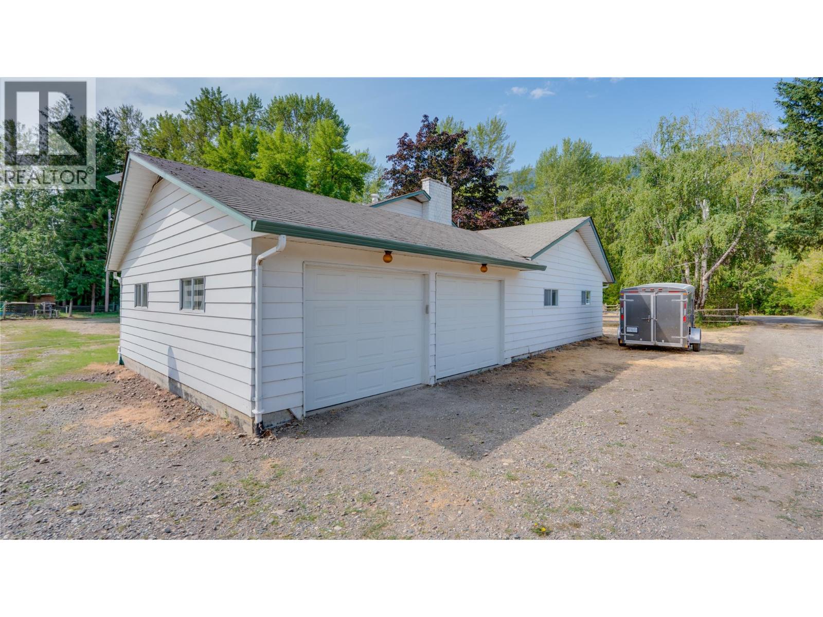 3545 Shaw Road, Falkland, British Columbia  V0E 1W1 - Photo 44 - 10397881