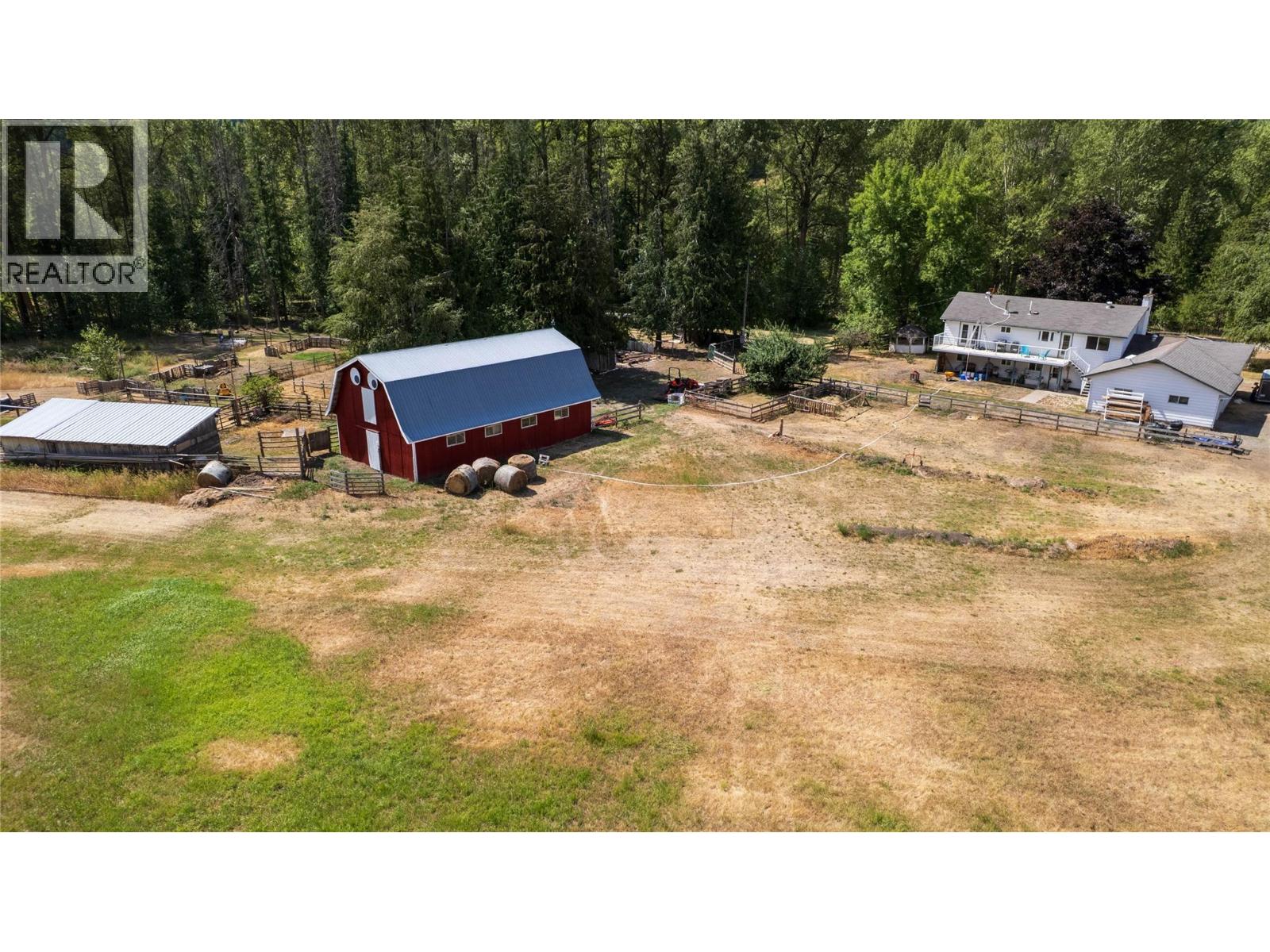 3545 Shaw Road, Falkland, British Columbia  V0E 1W1 - Photo 5 - 10397881