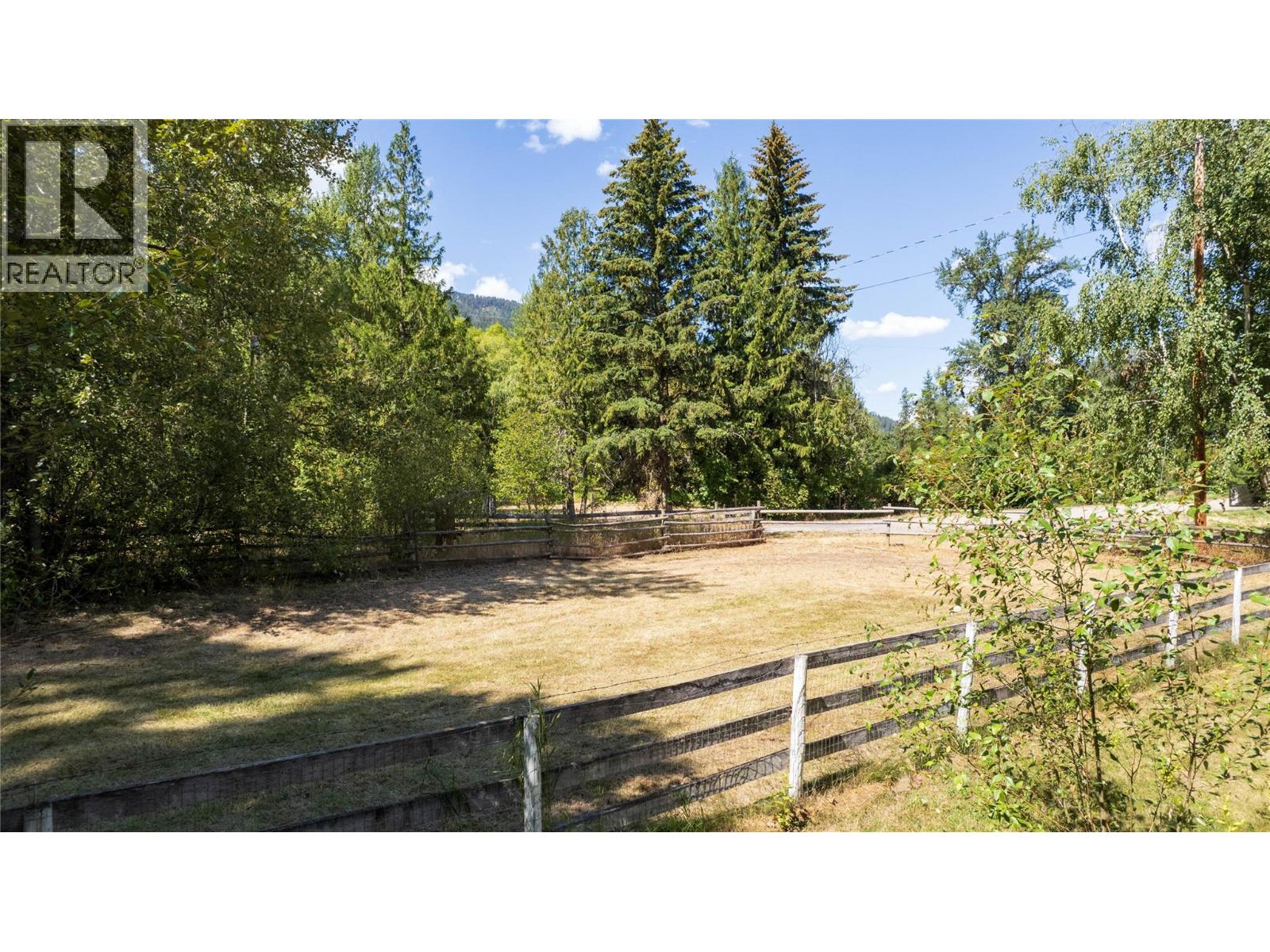 3545 Shaw Road, Falkland, British Columbia  V0E 1W1 - Photo 70 - 10397881