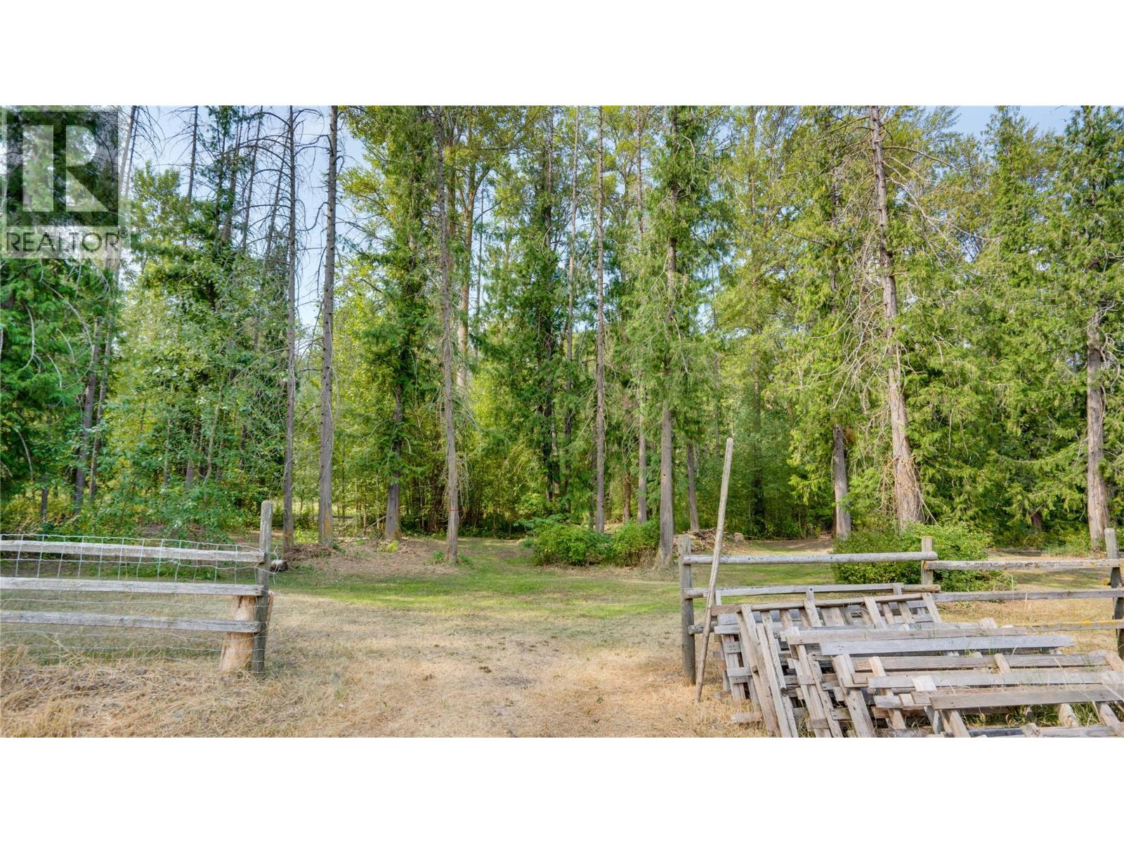 3545 Shaw Road, Falkland, British Columbia  V0E 1W1 - Photo 86 - 10397881