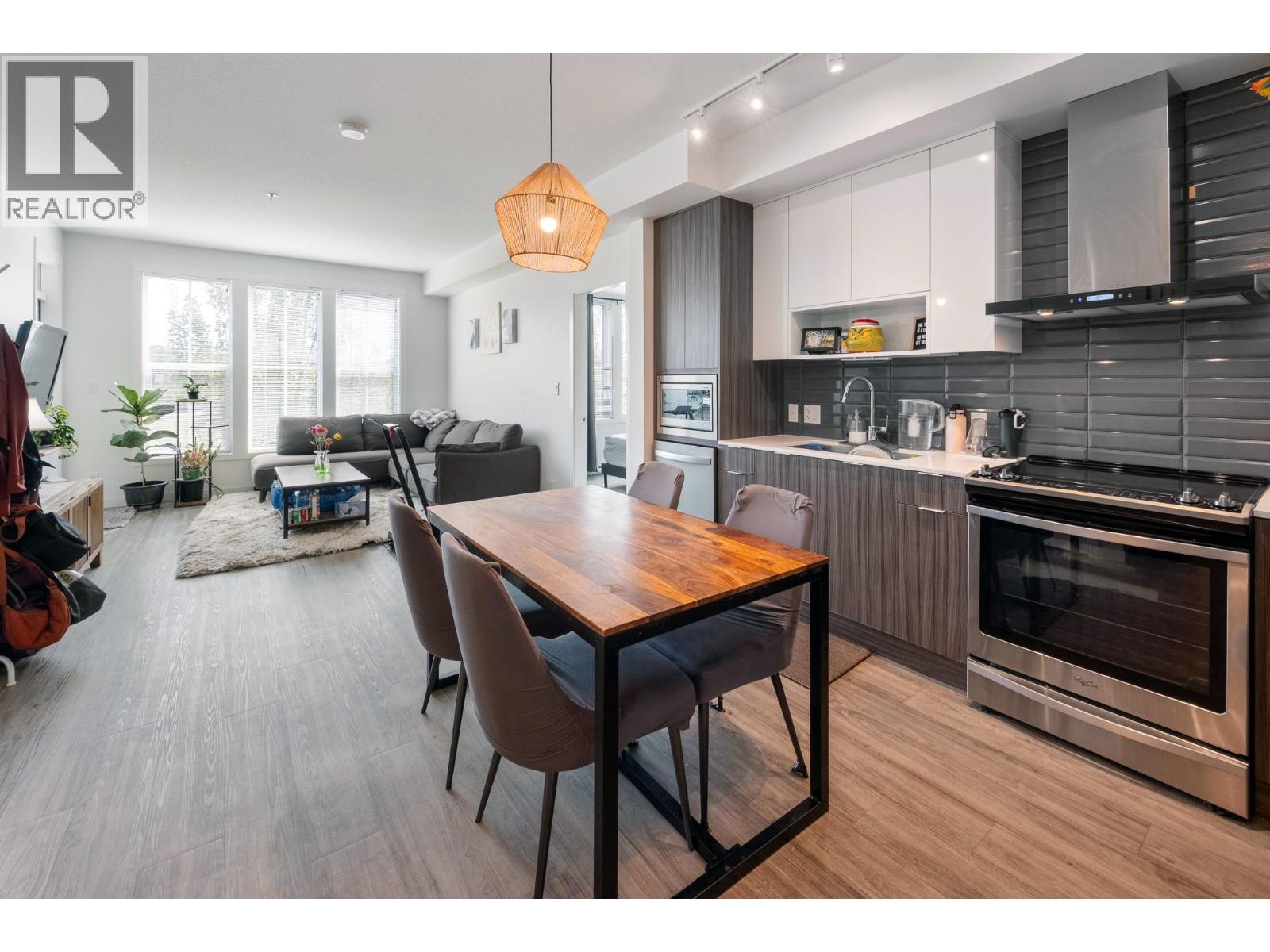 1775 Chapman Place Unit# 223, Kelowna, British Columbia  V1Y 0G3 - Photo 1 - 10396760