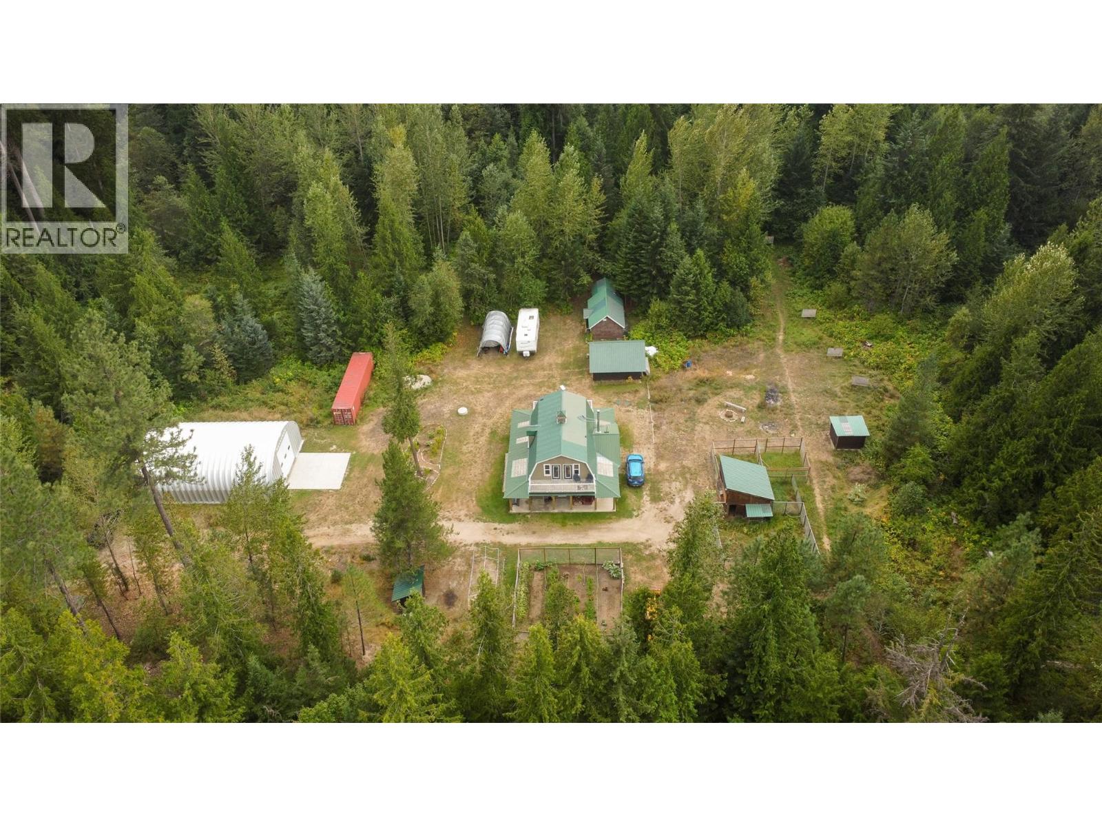 4453 Passmore Upper Road, Passmore, British Columbia  V0G 2J0 - Photo 1 - 10397813