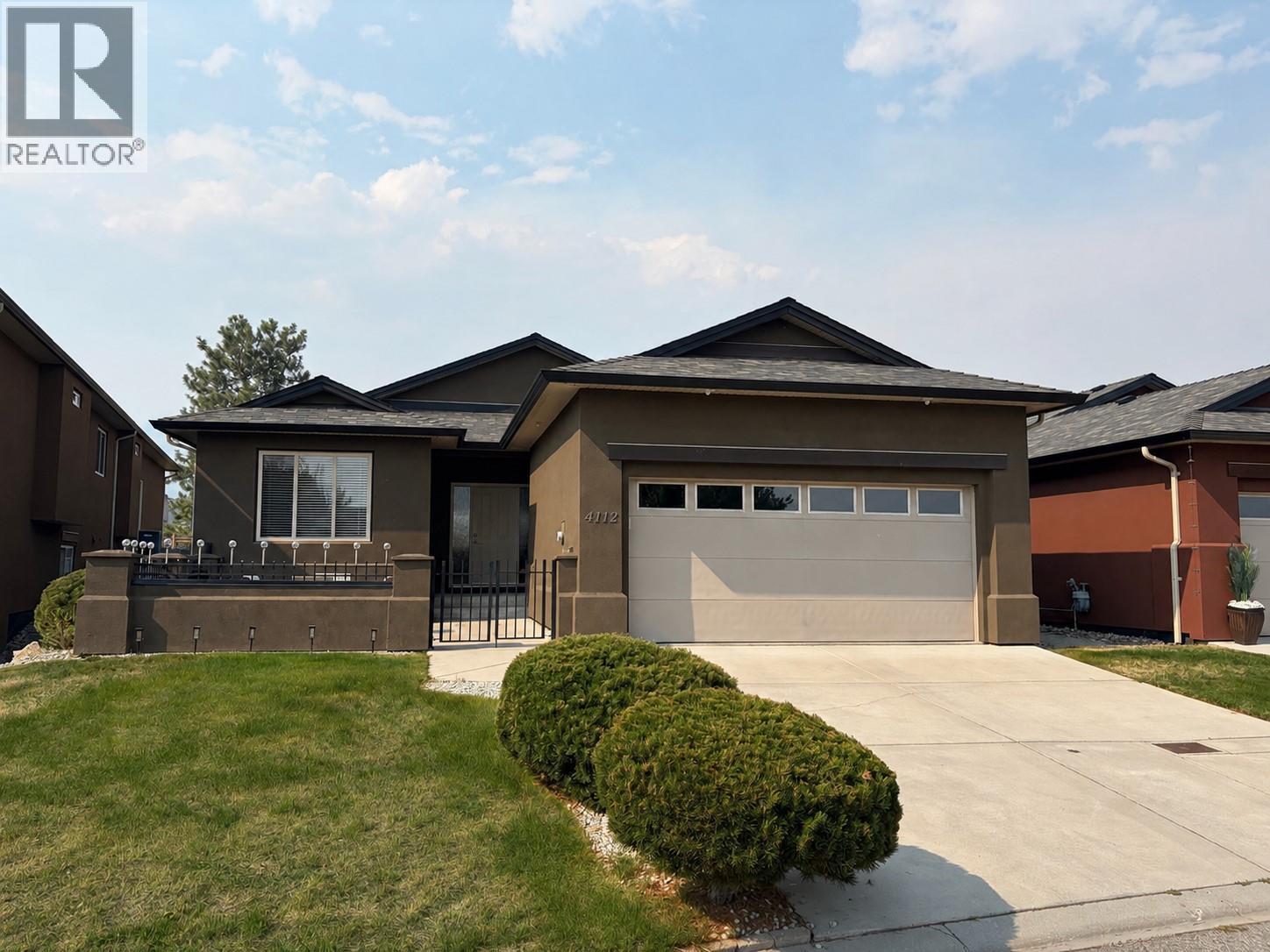 4112 Solana Place, Westbank, British Columbia  V4T 2Y9 - Photo 2 - 10397693