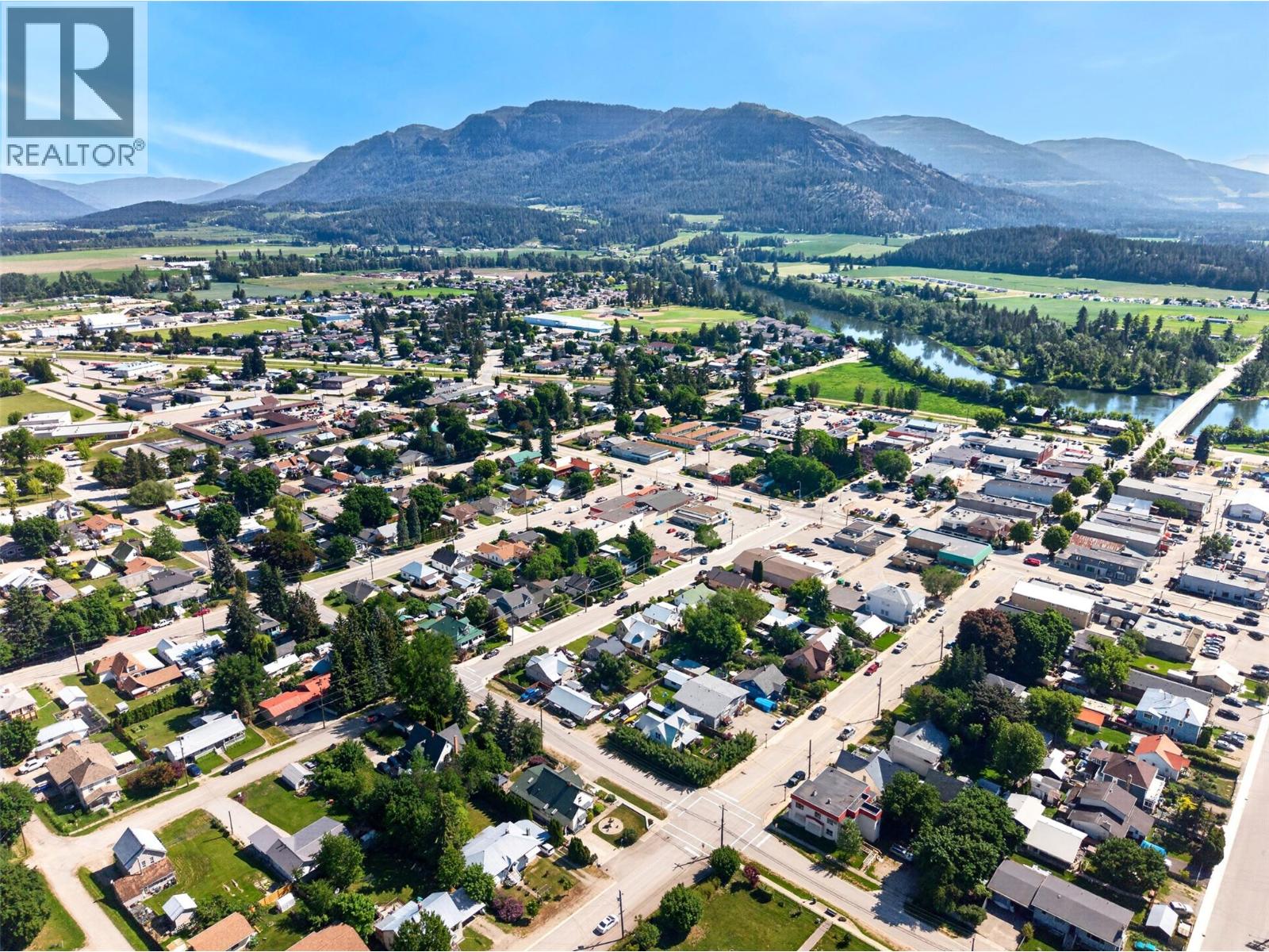 900 Sicamous Street, Enderby, British Columbia  V0E 1V0 - Photo 27 - 10398024