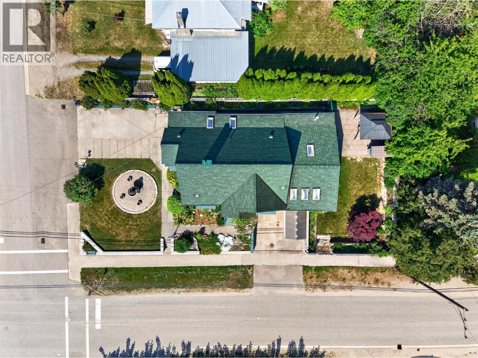 900 Sicamous Street, Enderby, British Columbia  V0E 1V0 - Photo 28 - 10398024